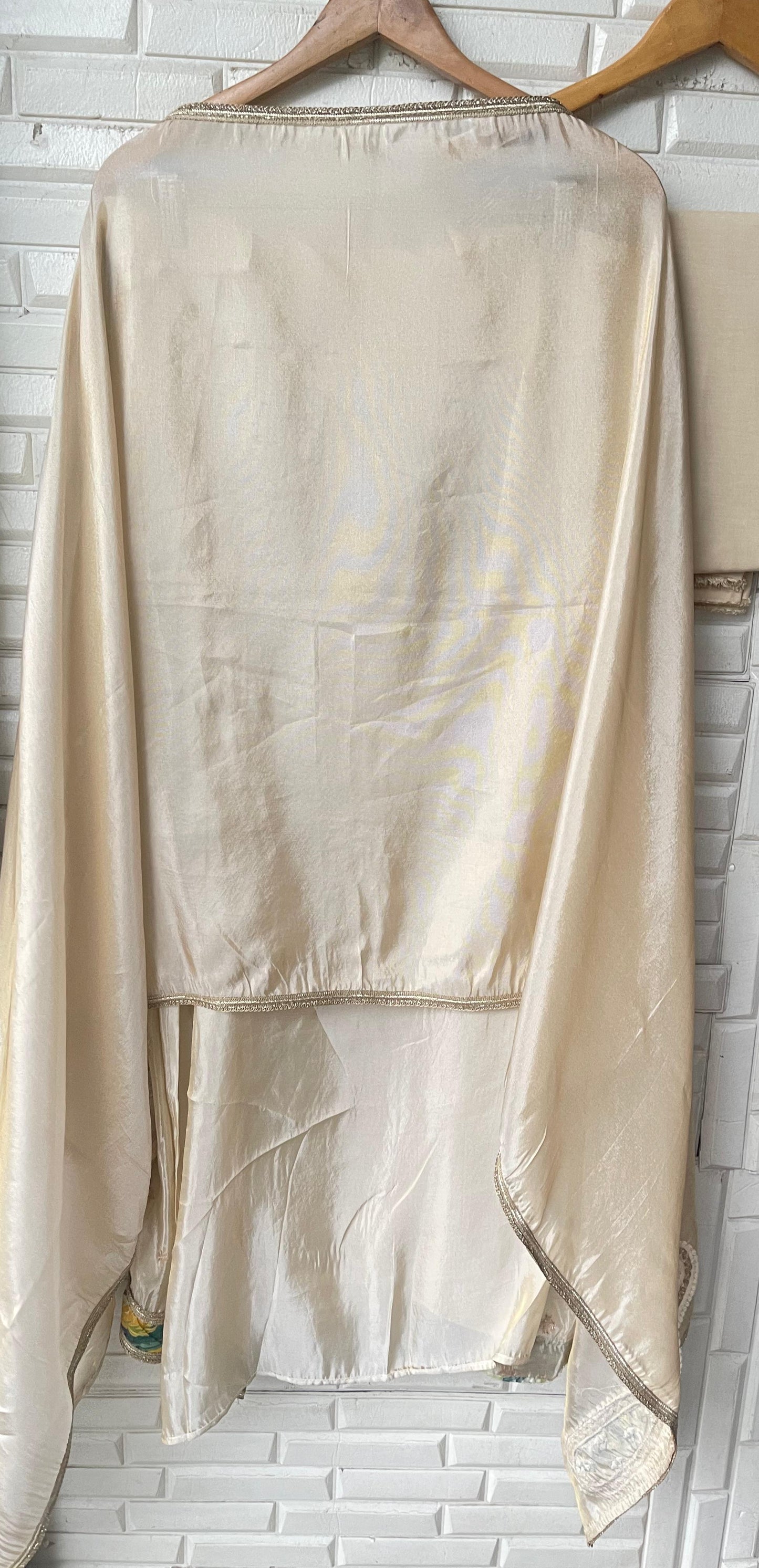 Banarasi shimmer silk unstitched ladies suit Rc17674(b)