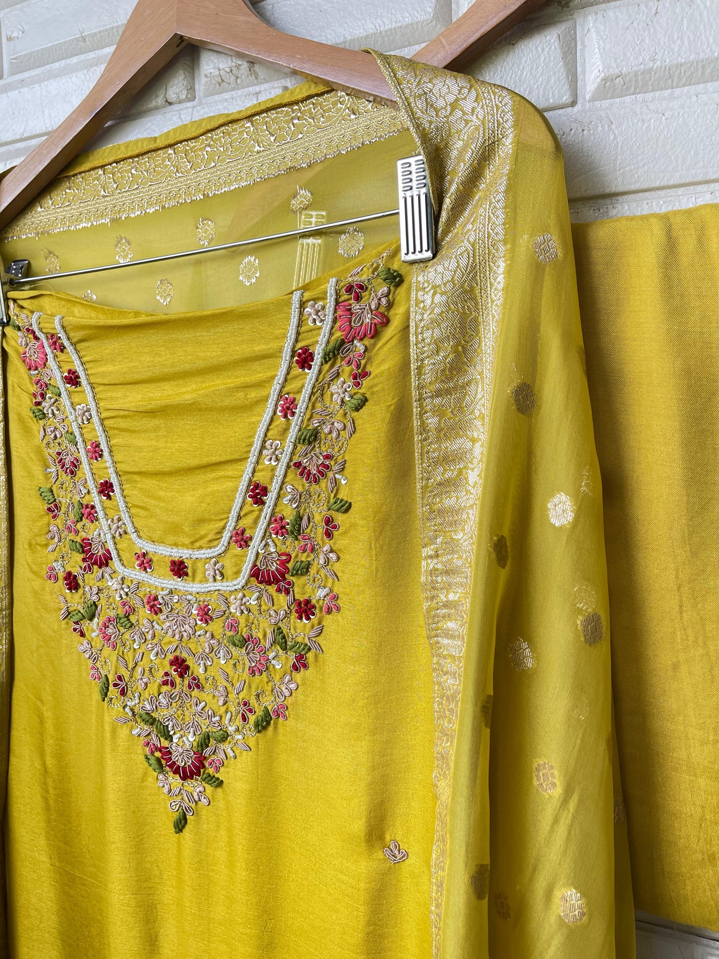 Pure unstitched silk ladies suit Rc17649