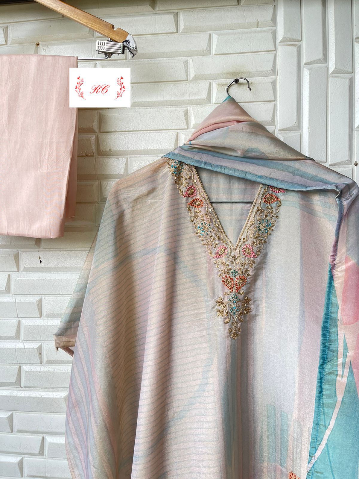 Shimmer silk unstitched ladies suit Rc15362
