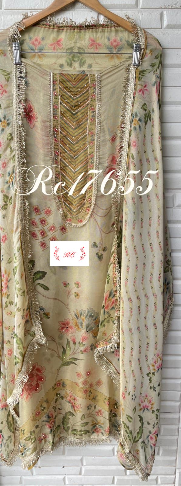 Burberry shimmer unstitched ladies suit Rc17655