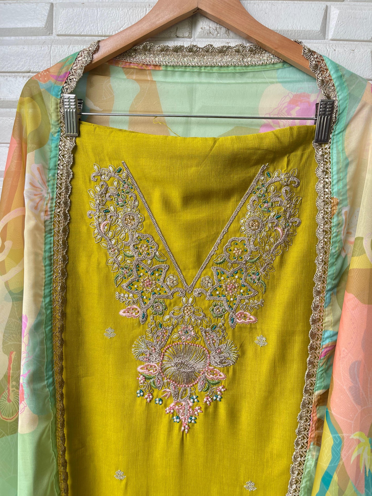 Silk unstitched ladies suit Rc17493