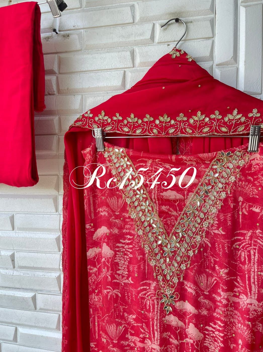 Chinnon silk unstitched ladies suit Rc15450