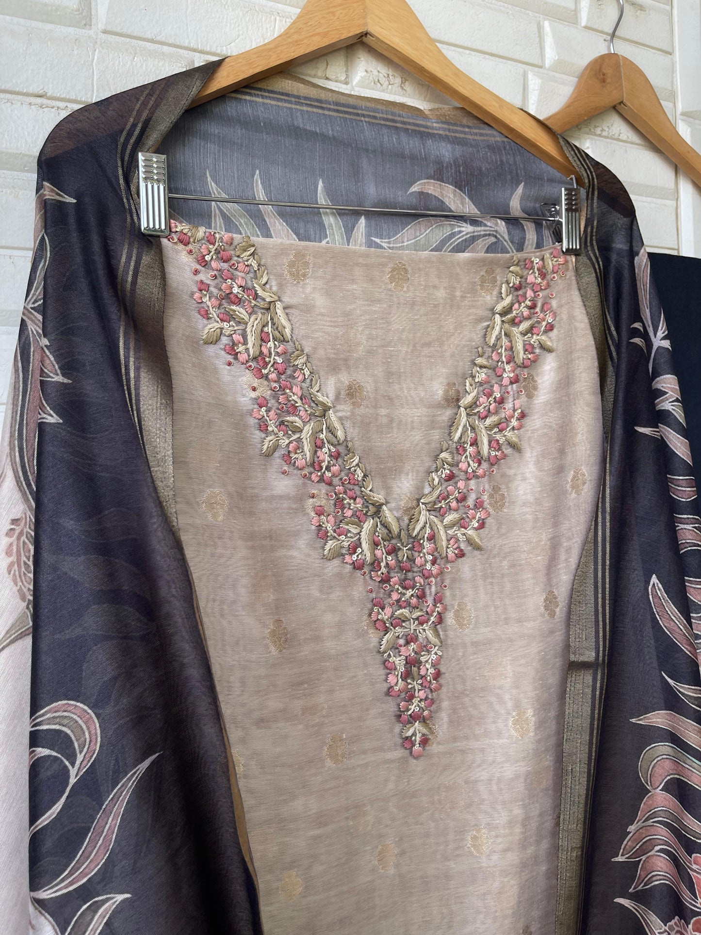 Banarasi soft linen silk unstitched ladies suit Rc17795