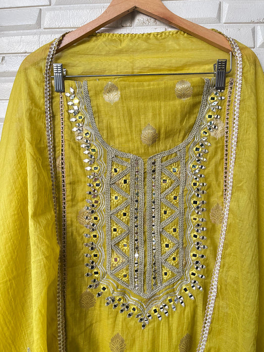 Mul chanderi semi stitched ladies suit Rc17537 (c)