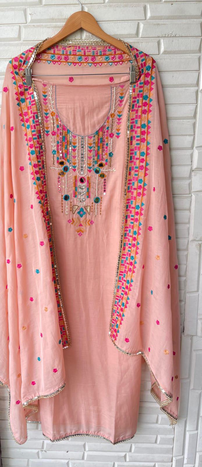 Mul chanderi unstitched ladies suit Rc17140 (b)