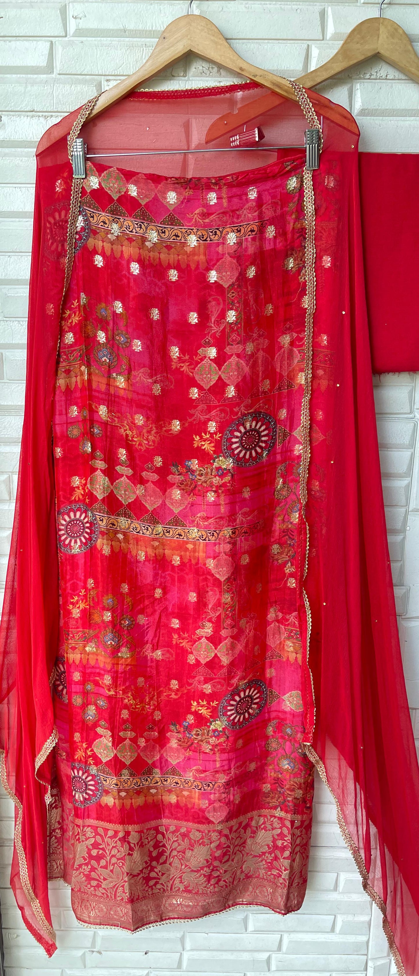Banarasi silk unstitched ladies suit Rc17719