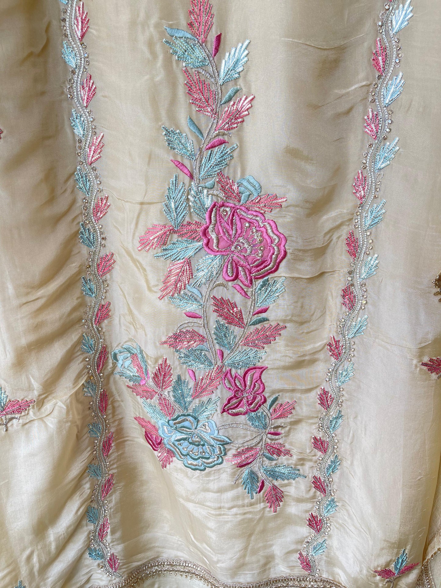 Crape satin unstitched ladies suit Rc17741