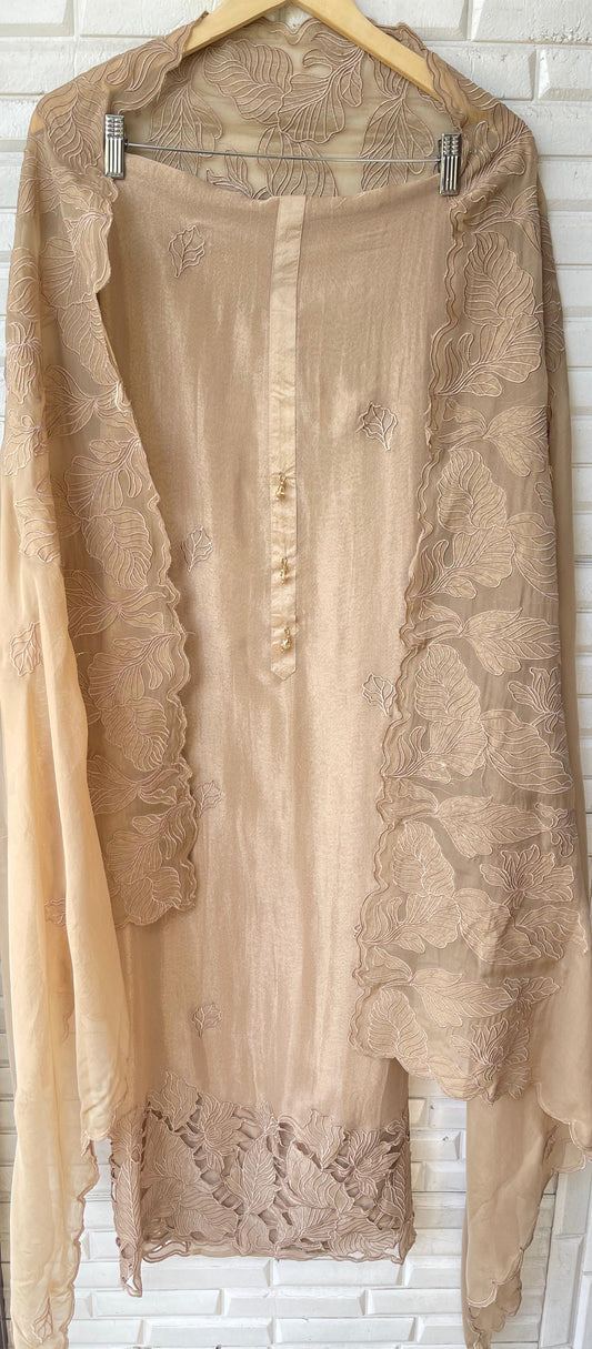 Shimmer silk unstitched ladies suit (b)