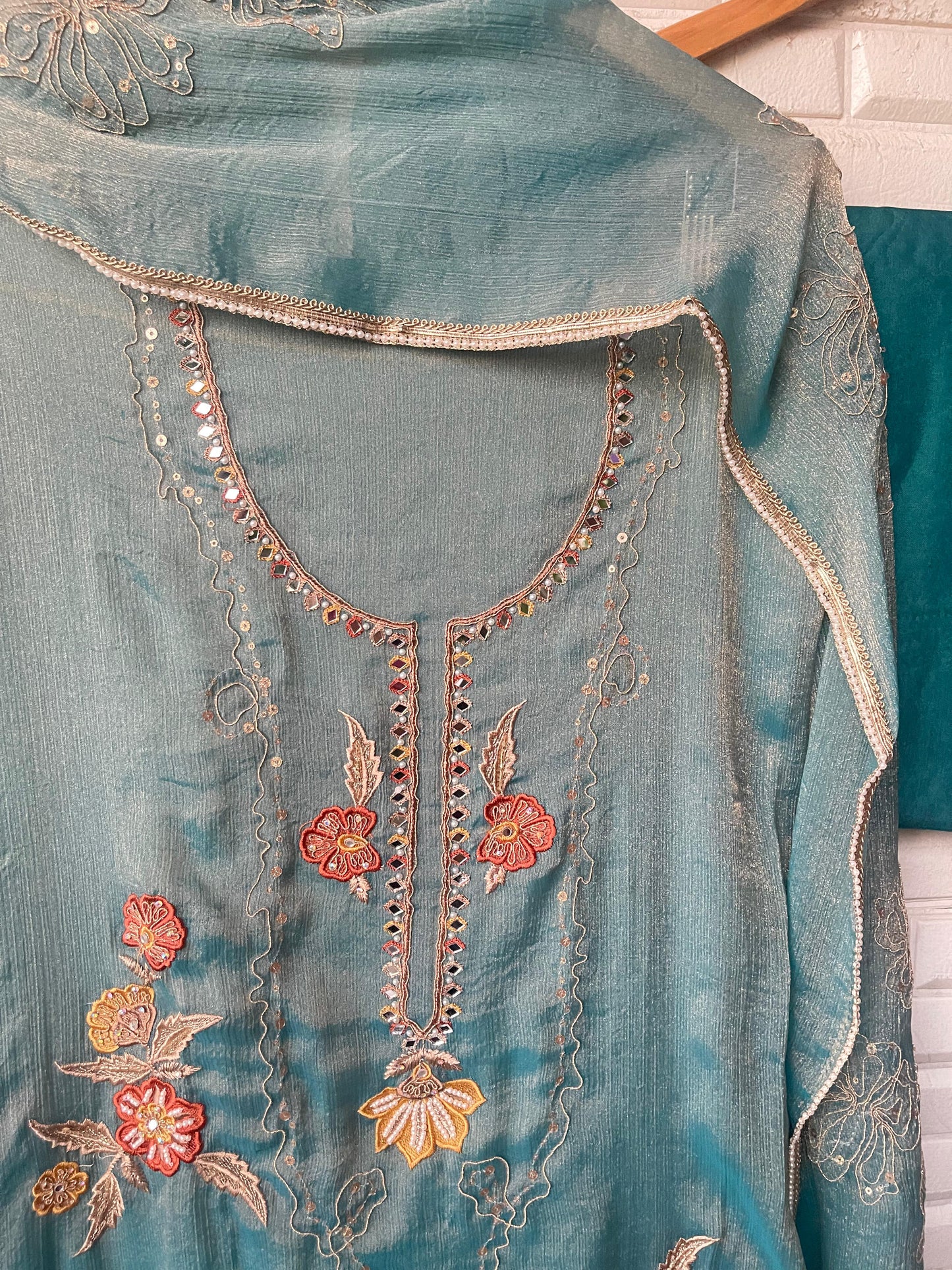 Self crushed shimmer chinon unstitched ladies suit Rc17788 (a)