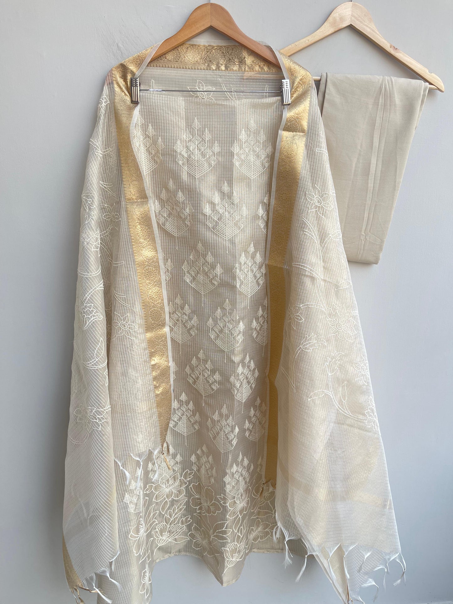 Shimmer kota doriya unstitched ladies suit Rc18466