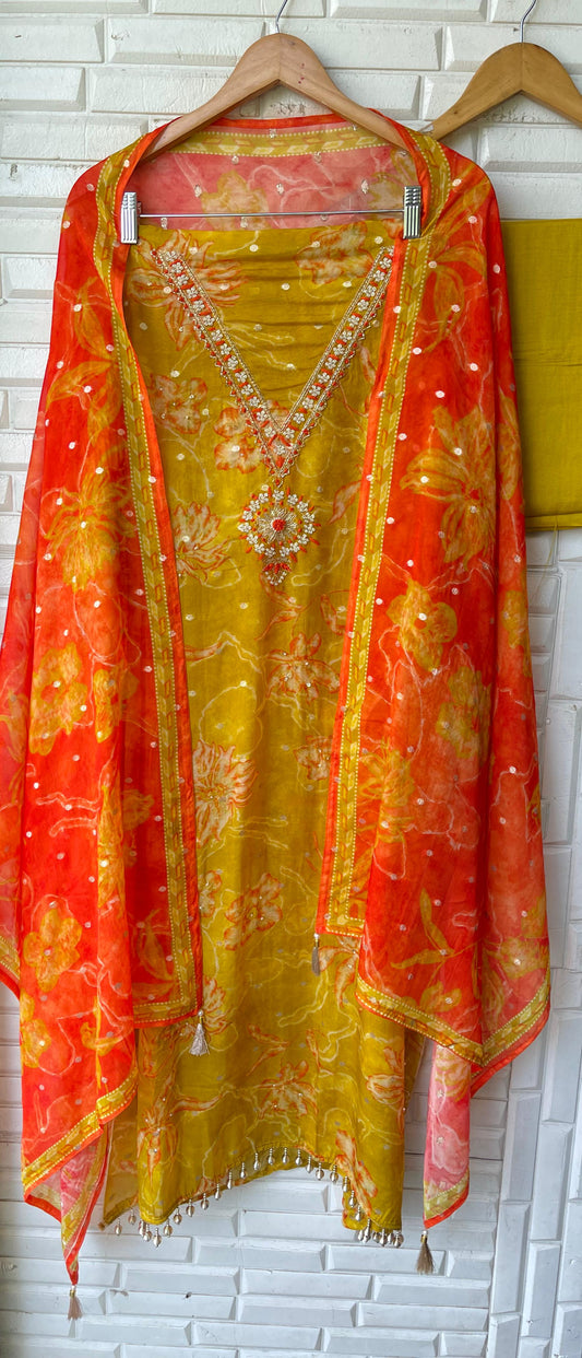 Banarasi organza unstitched ladies suit Rc17678