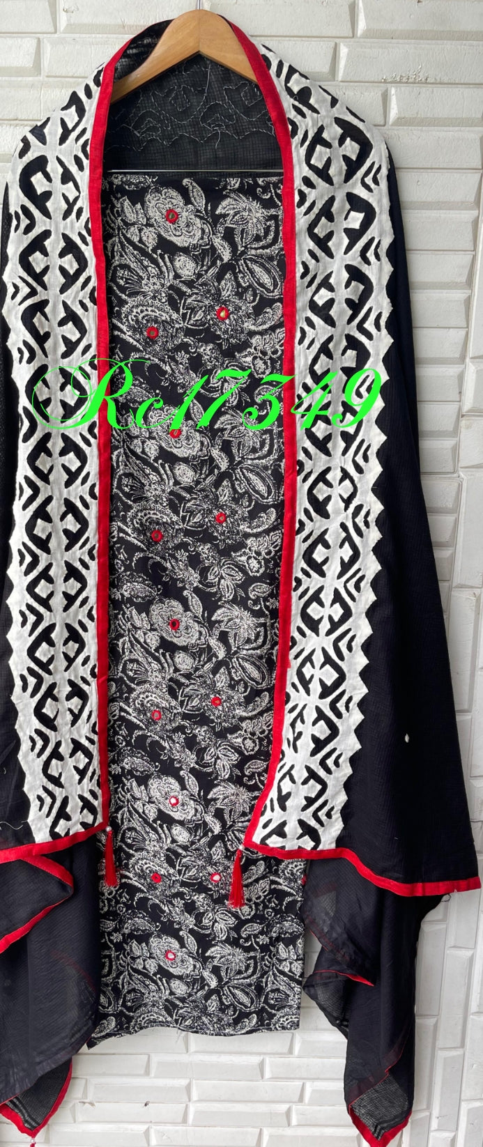 Cotton unstitched ladies suit Rc17349