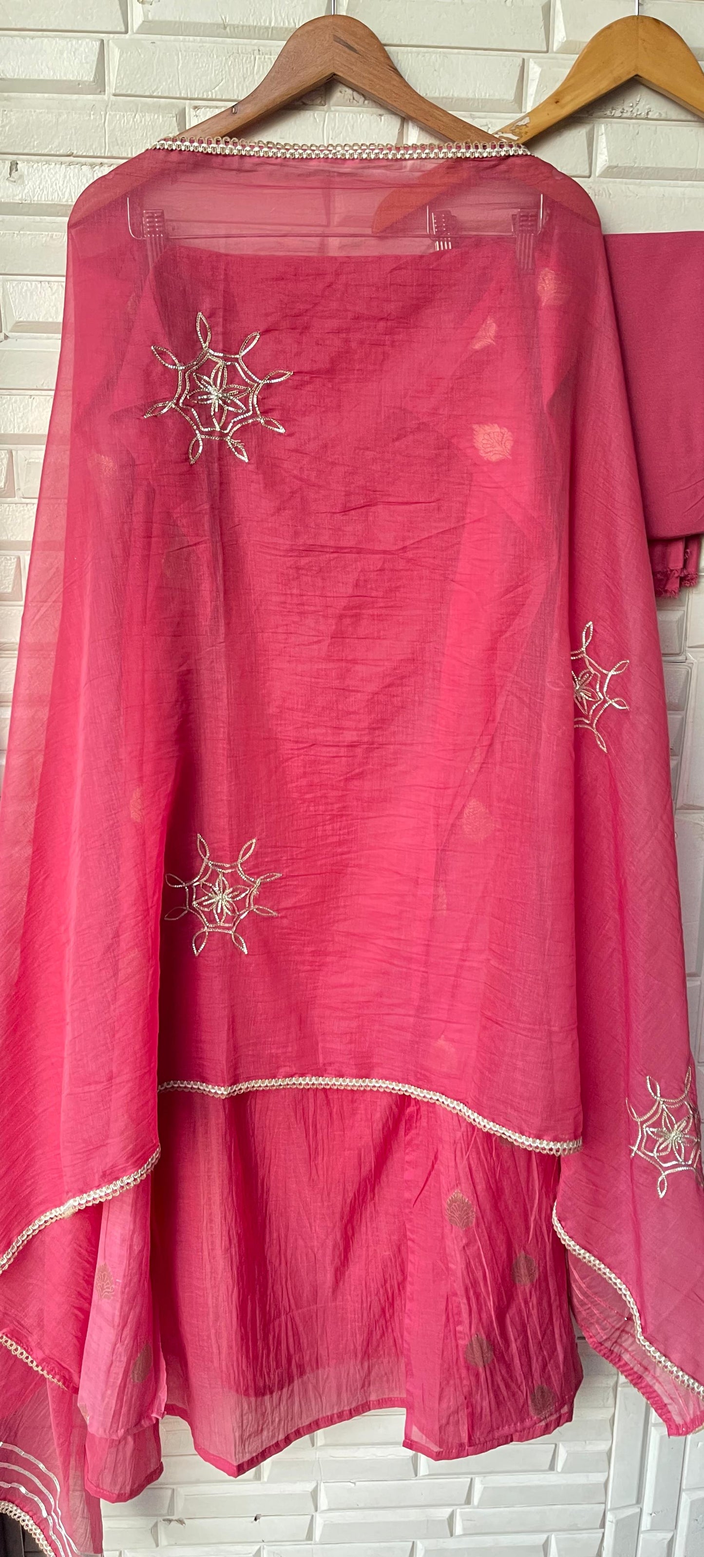 Mul chanderi semi stitched ladies suit Rc17537 (a)