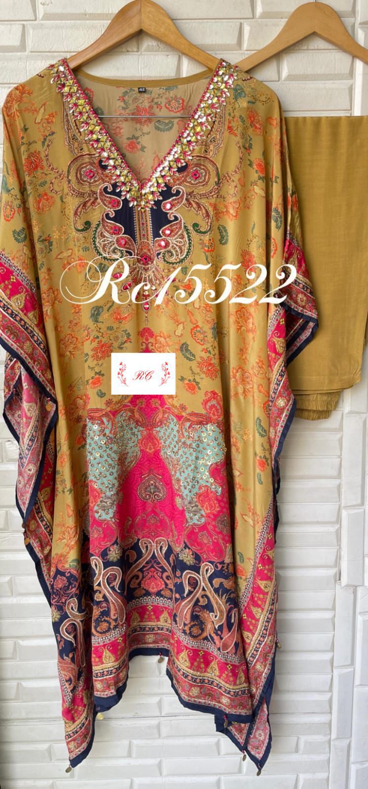 Crape Silk Ready to Wear Kaftan Set Rc 15522