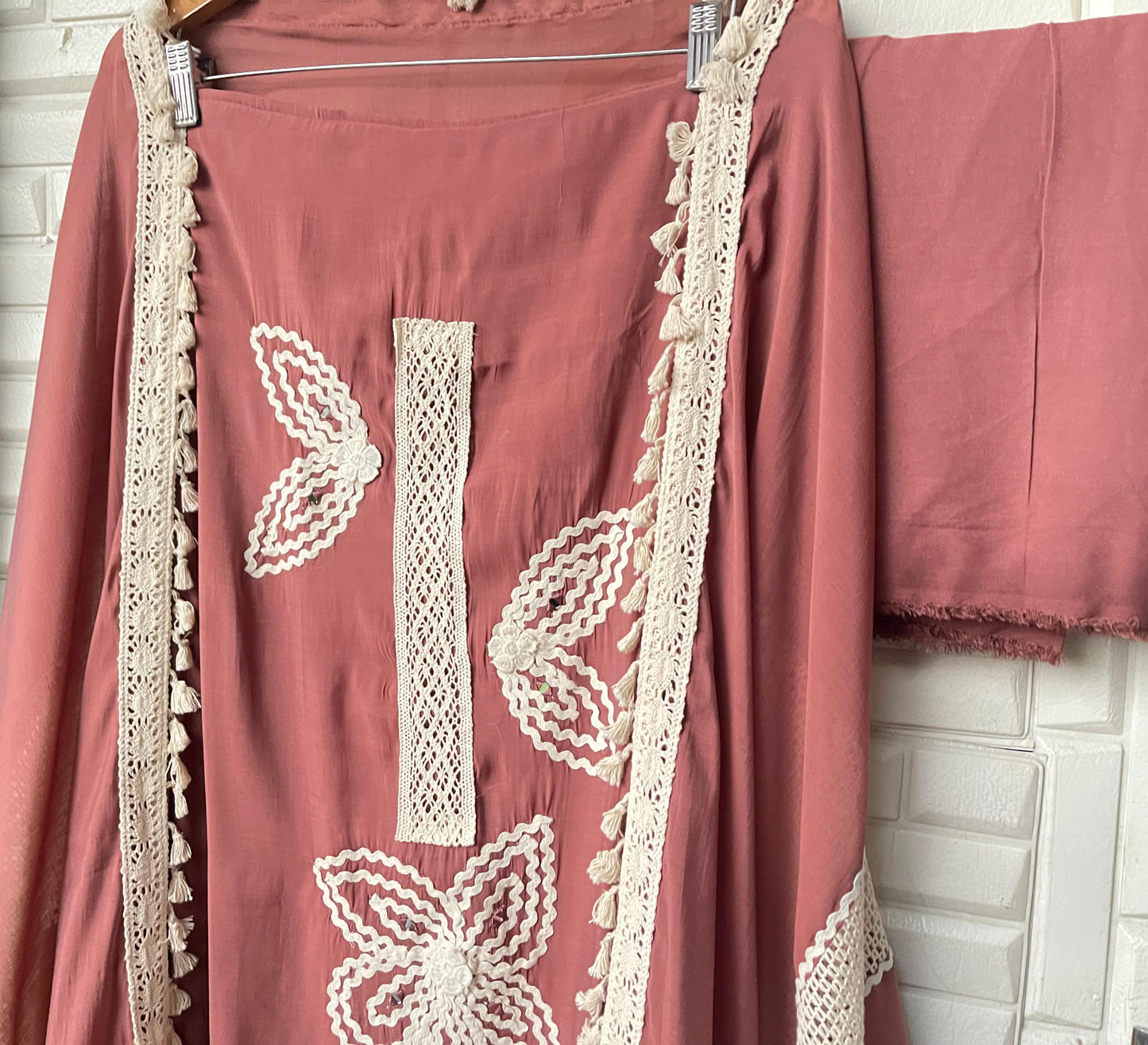 Mul chanderi unstitched ladies suit Rc17460