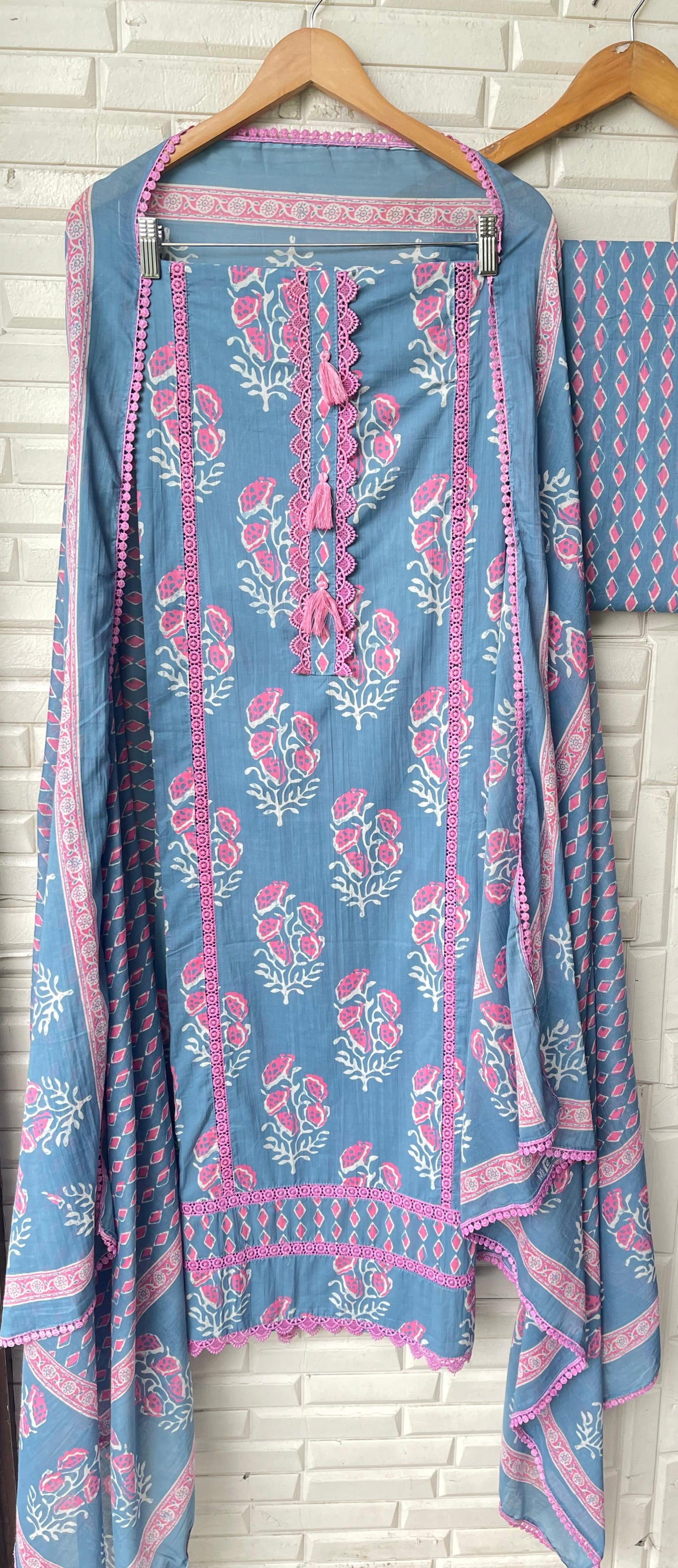 Cotton unstitched ladies suit Rc17458