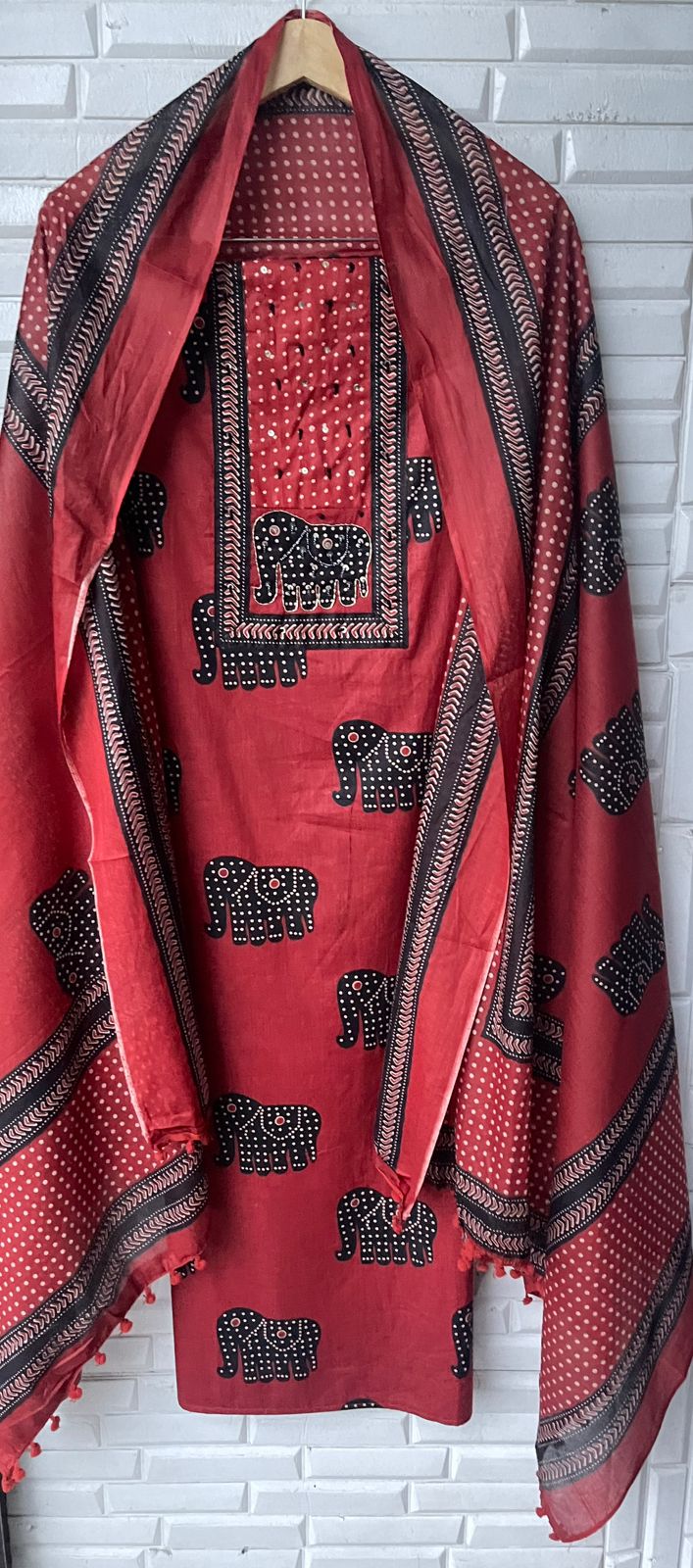 Cotton printed unstitched ladies suit Rc17618 (b)