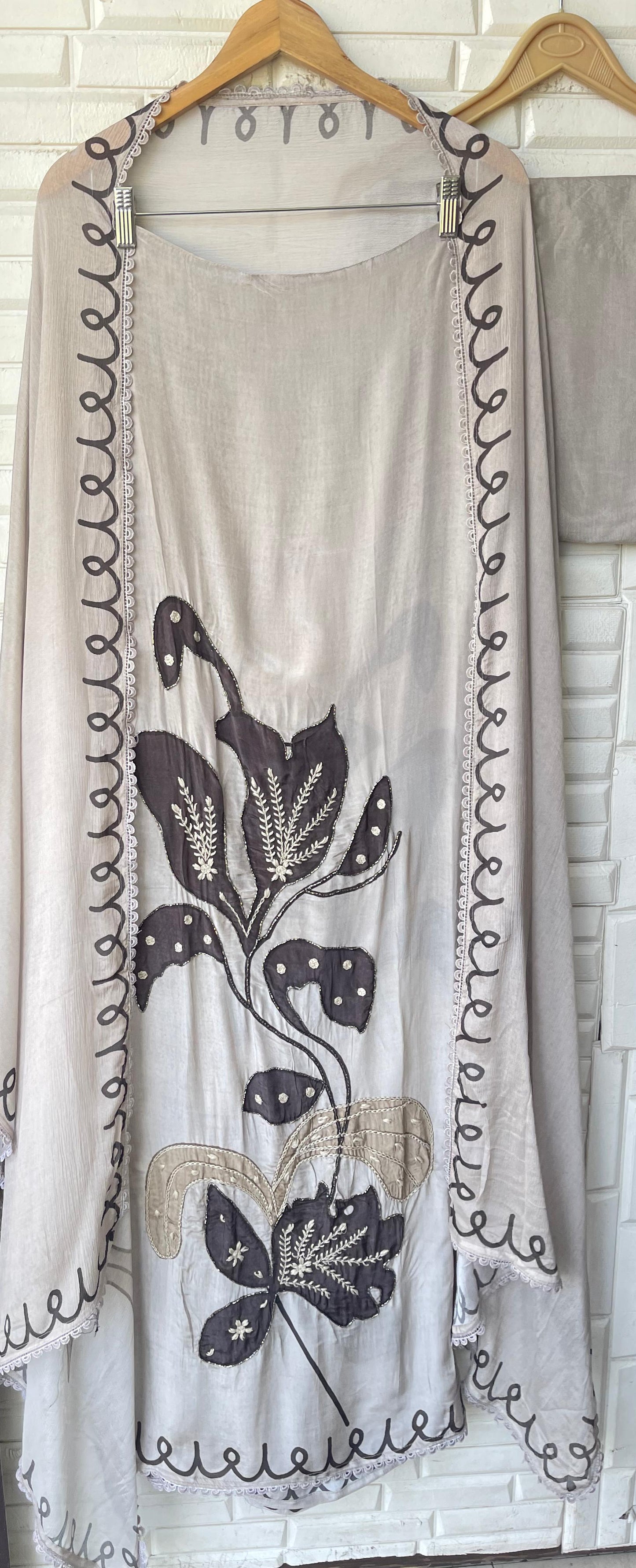 Satin crape unstitched ladies suit Rc17807