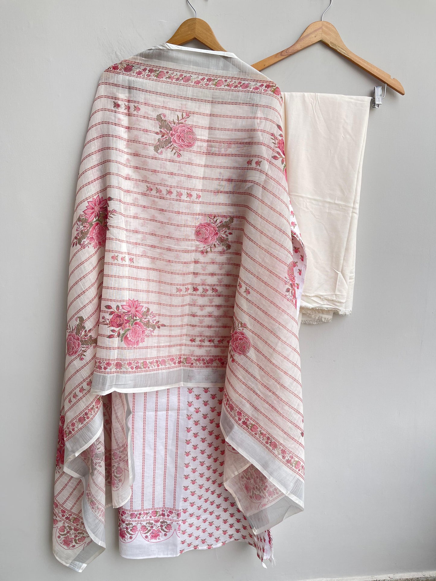 Cambrick cotton unstitched ladies suit Rc18444 (b)