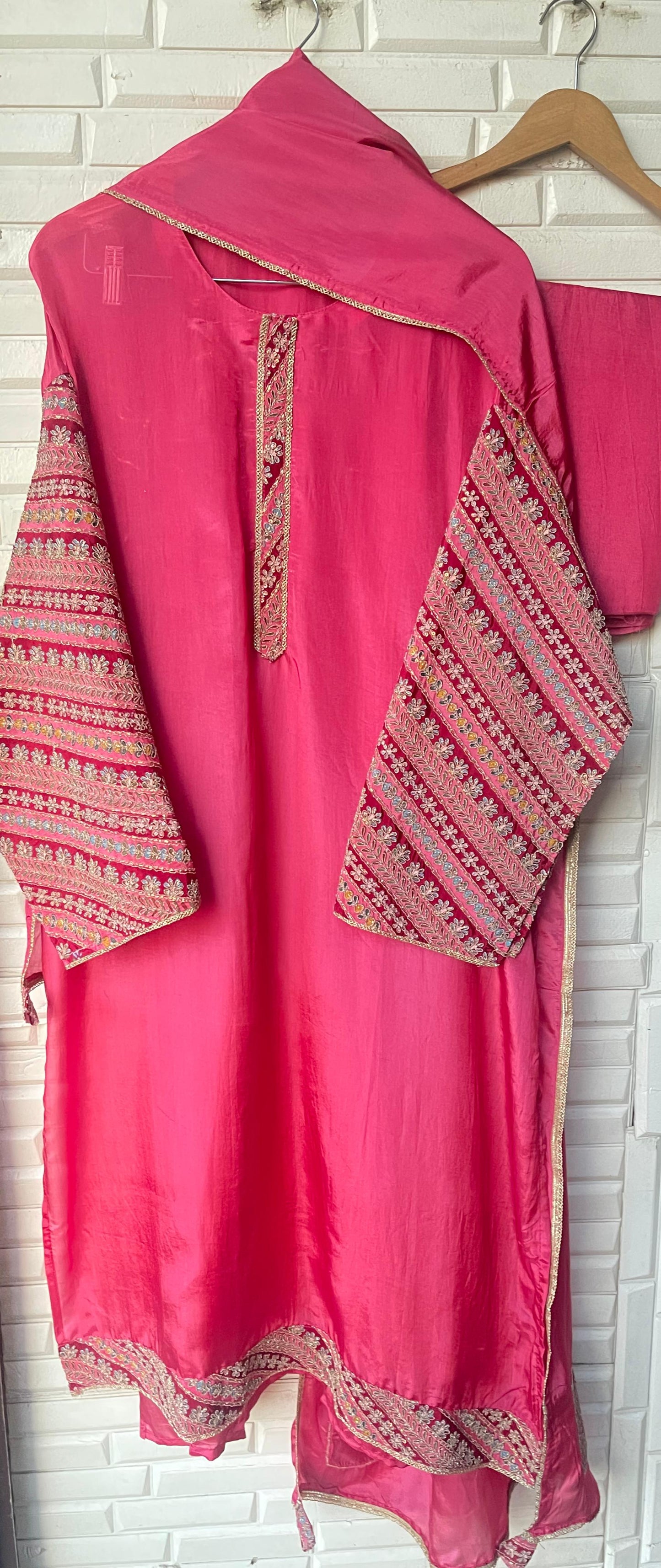 Silk unstitched ladies suit Rc17635 (a)