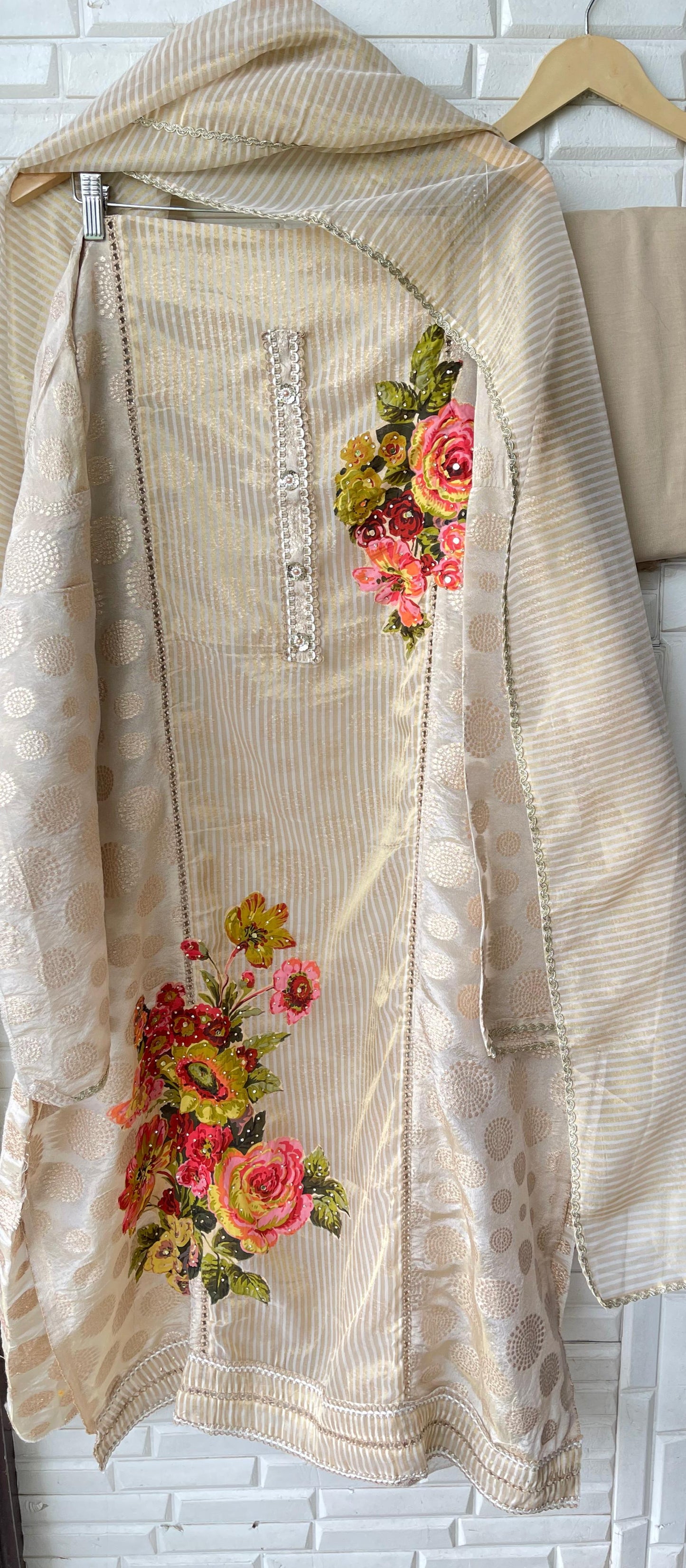 Banarasi shimmer silk unstitched ladies suit Rc1766