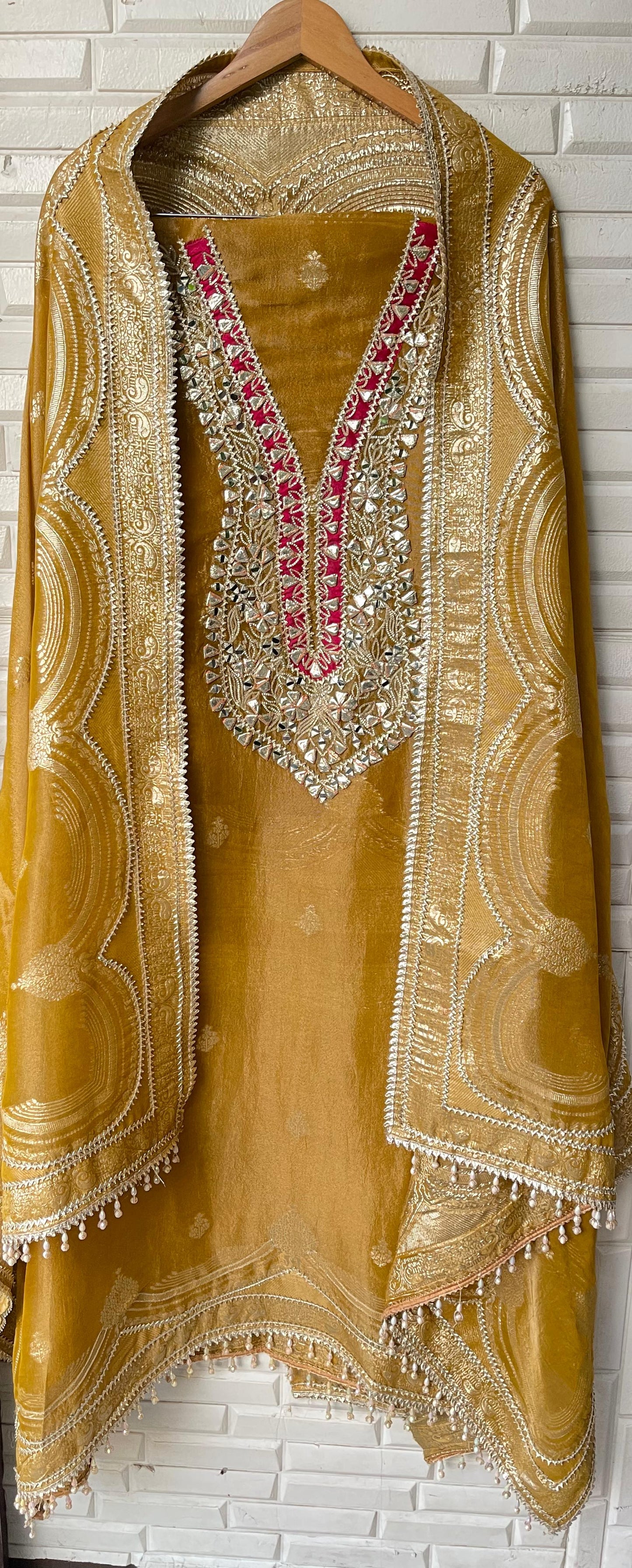 Banarasi shimmer silk unstitched ladies suit Rc17694