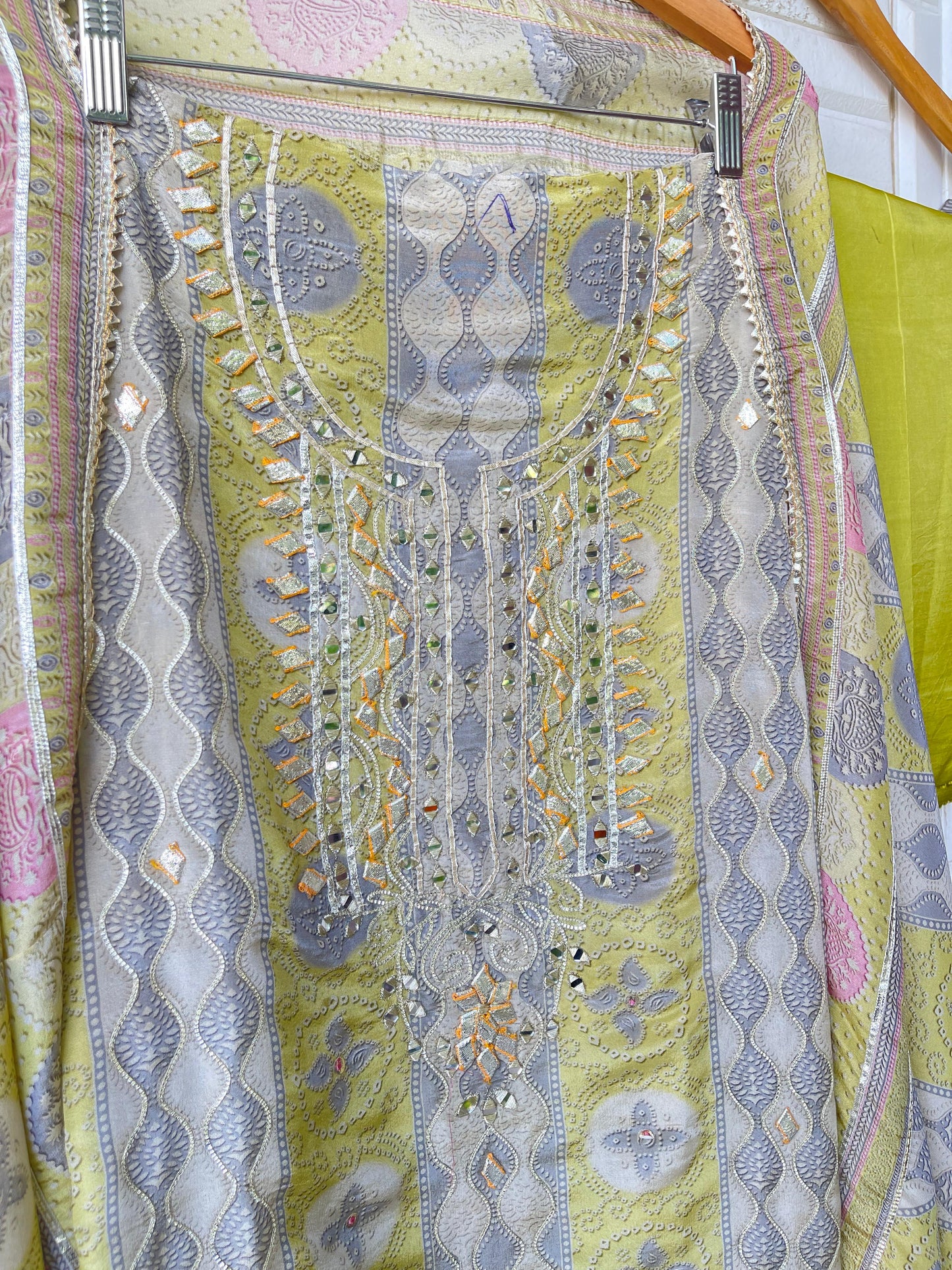 Shimmer tassar silk unstitched ladies suit Rc17679 (a)