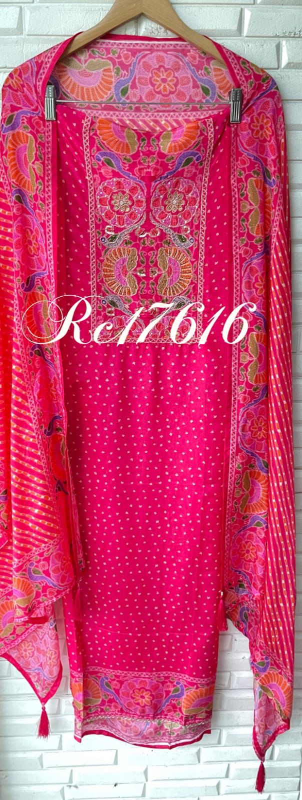 Pure silk unstitched ladies suit Rc17616