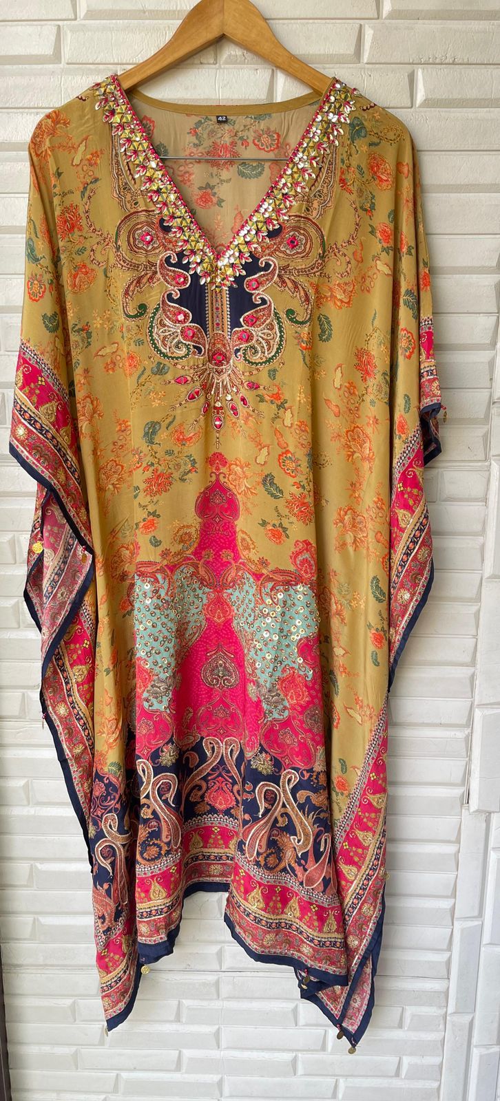 Crape Silk Ready to Wear Kaftan Set Rc 15522
