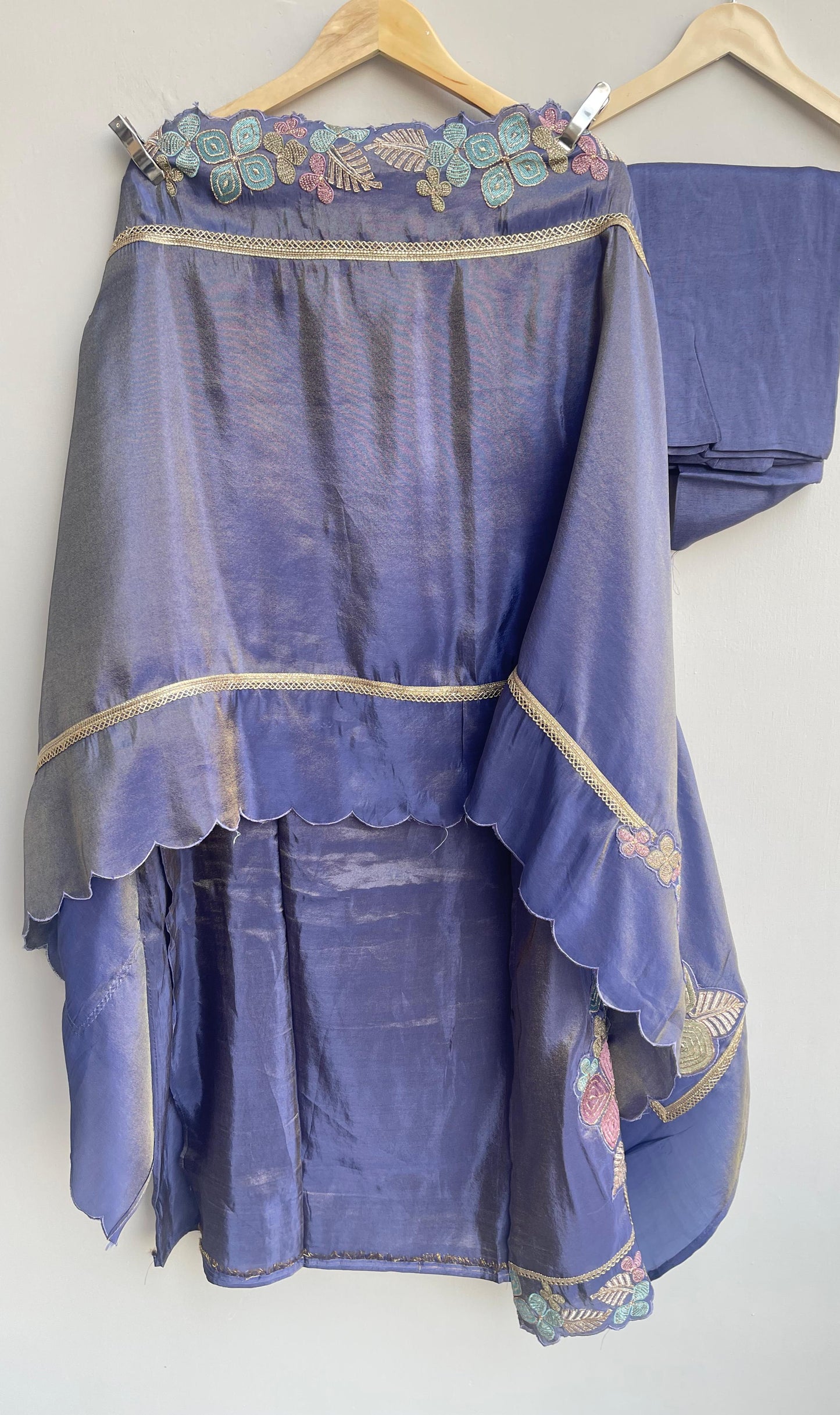 Shimmer silk unstitched ladies suit Rc17916