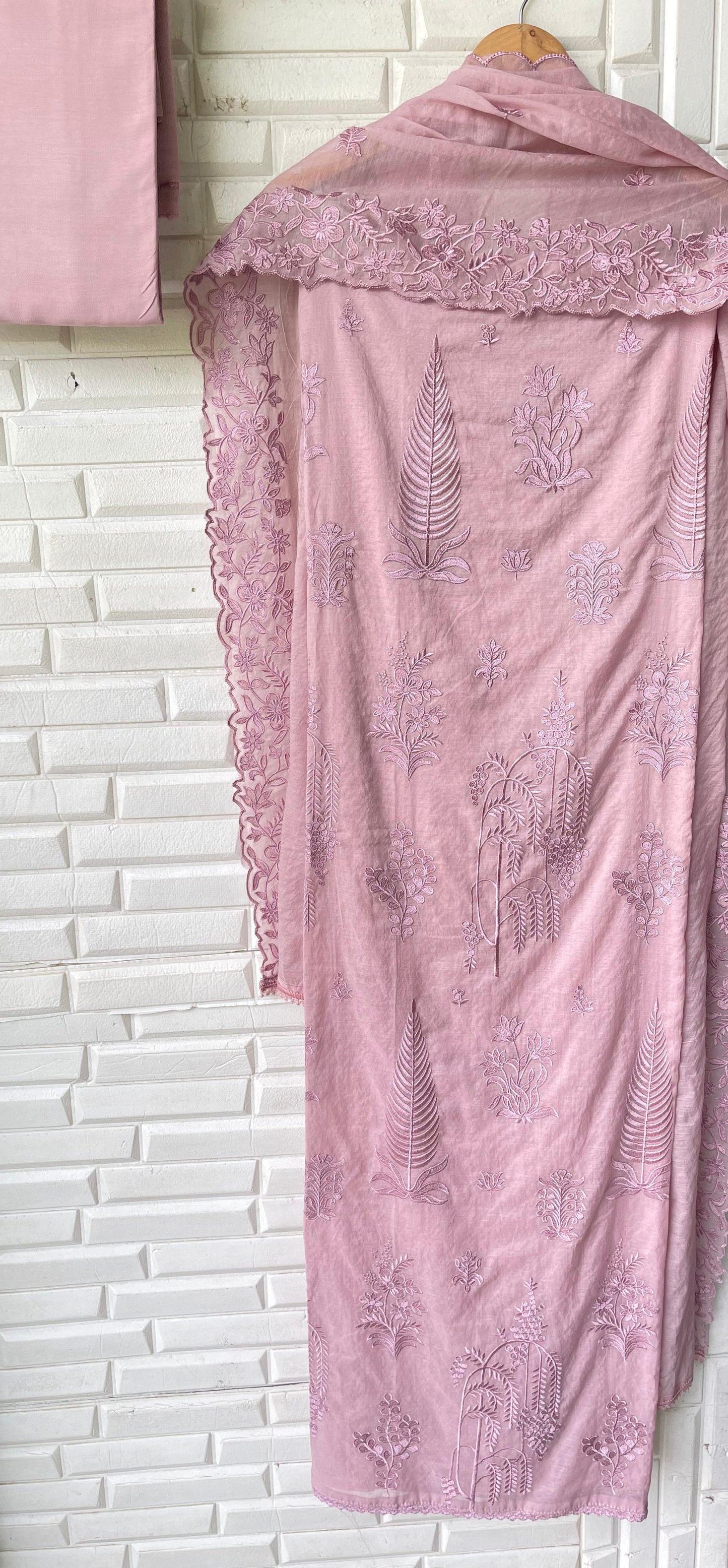 Mul chanderi unstitched ladies suit Rc17410 (b)