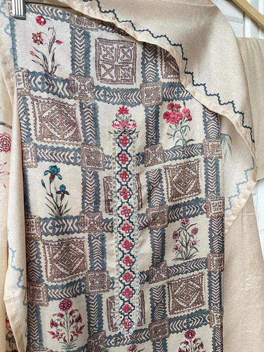 Tasser silk unstitched ladies suit Rc17546