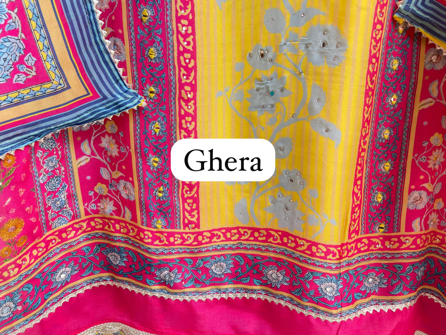 Satin crepe unstitched ladies suit Rc17939