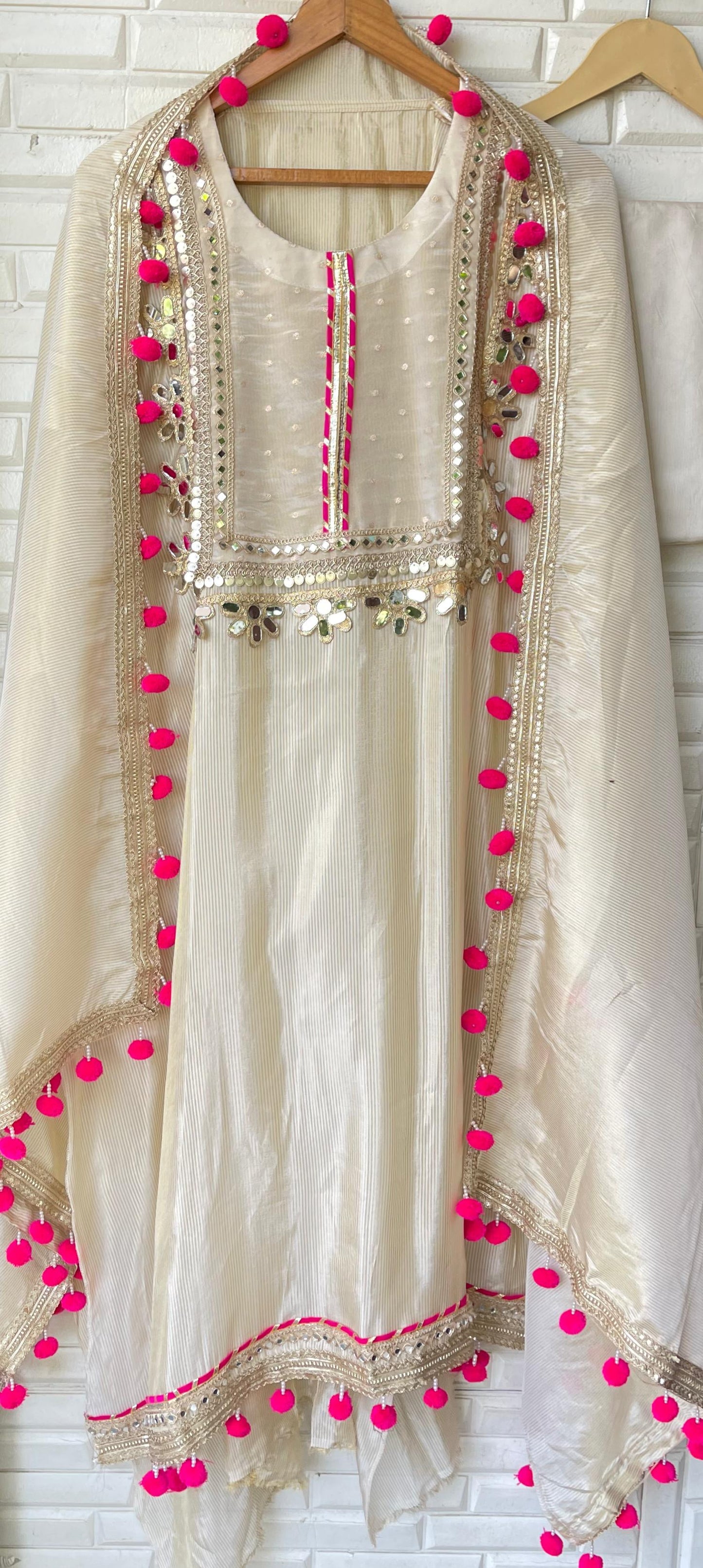 Banarasi shimmer silk unstitched ladies suit Rc17801