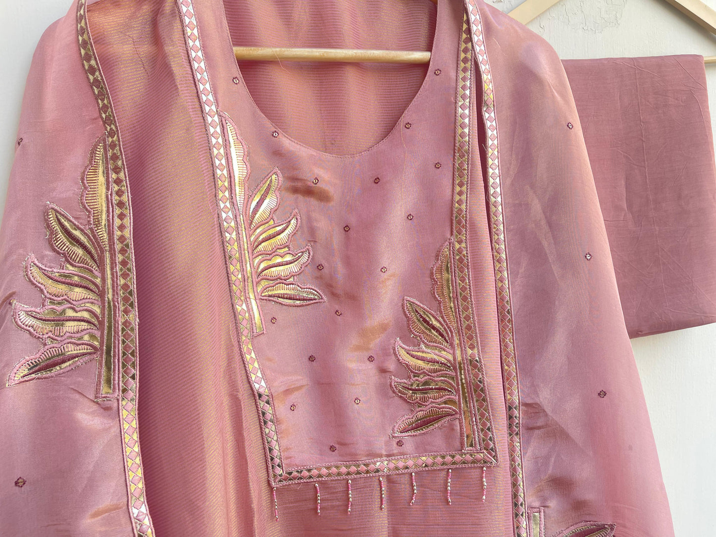 Shimmer silk unstitched ladies suit Rc17882 (c(