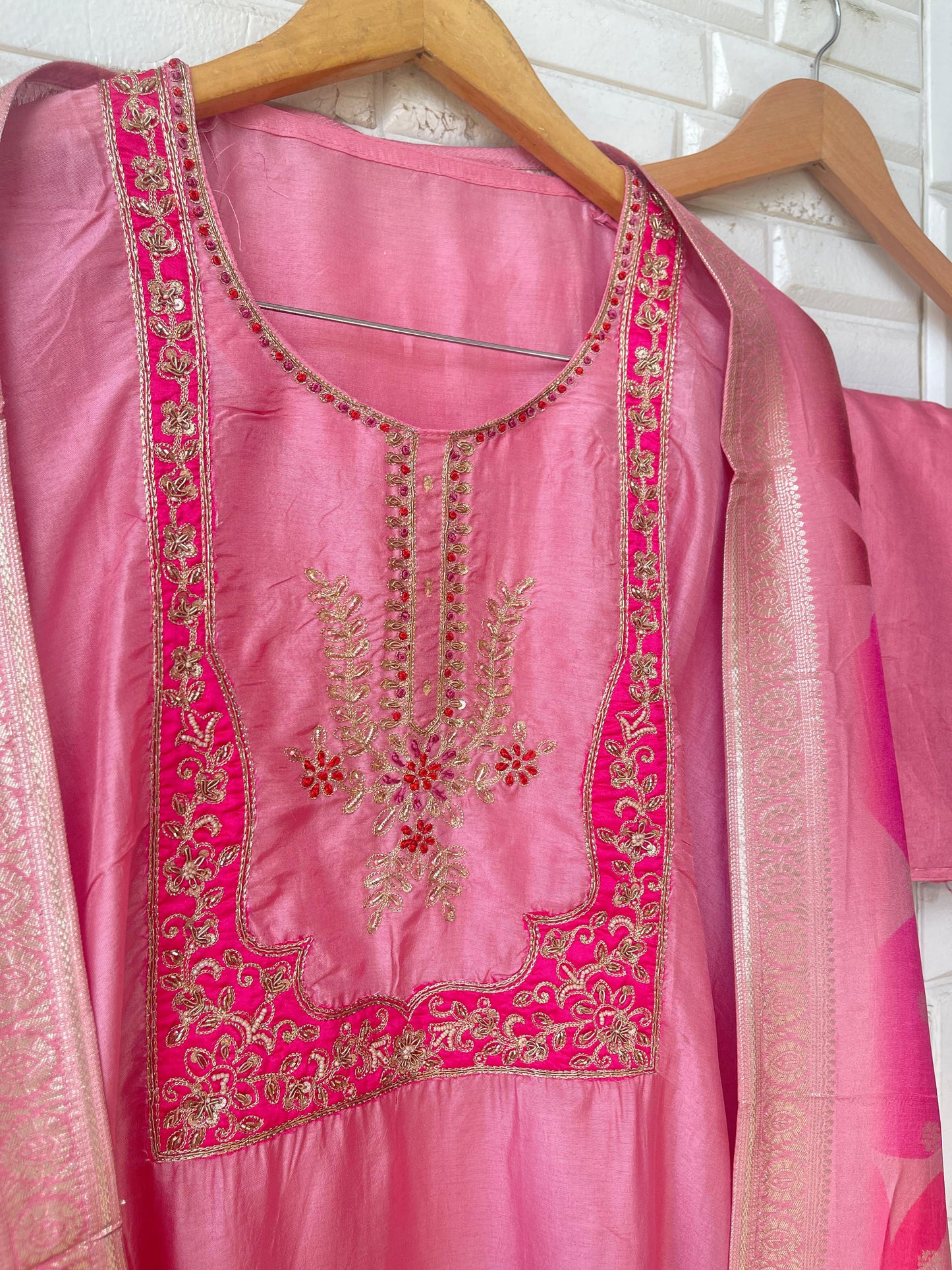 Tassar silk unstitched ladies suit Rc17845