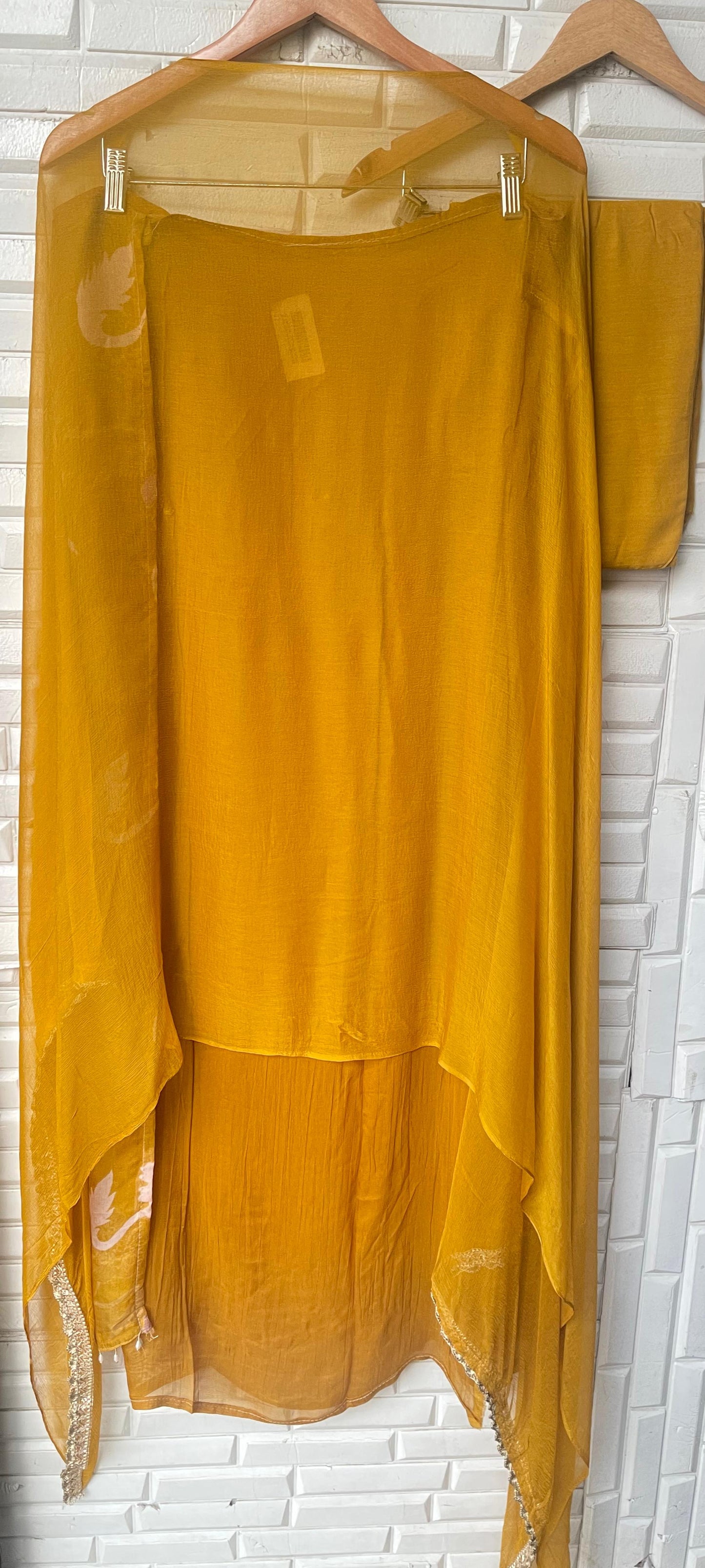 Burberry unstitched ladies suit Rc17772