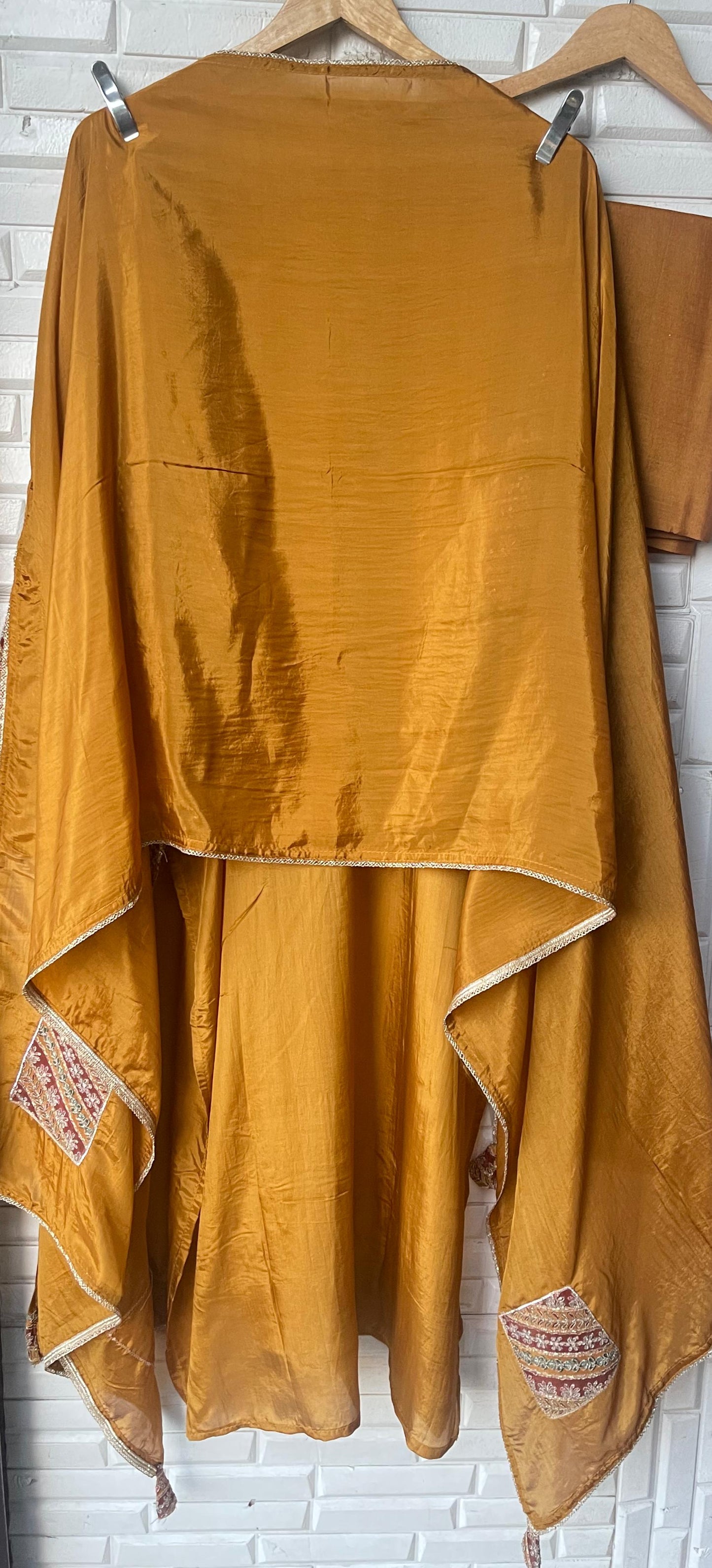 Silk unstitched ladies suit Rc17635 (b)
