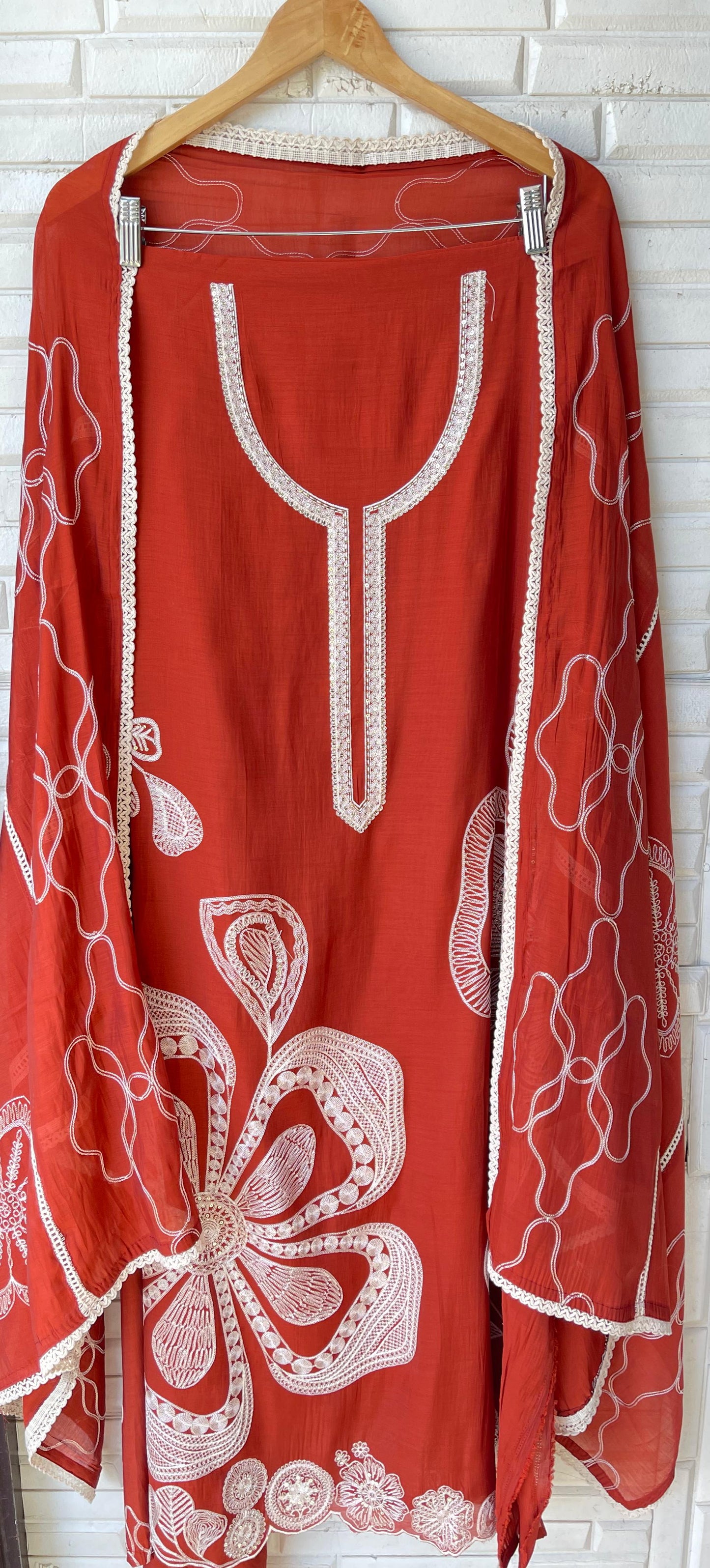 Mul chanderi unstitched ladies suit Rc17814