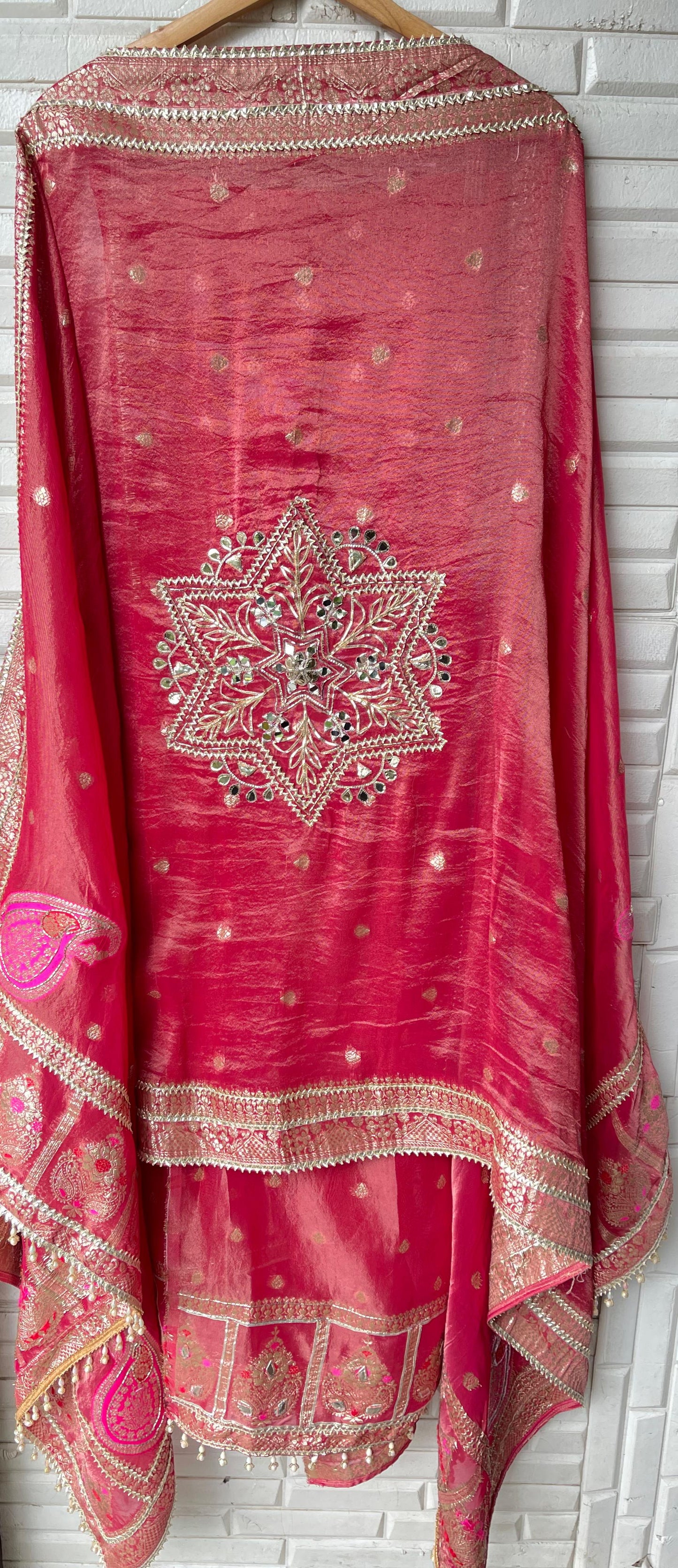 Banarasi shimmer silk unstitched ladies suit Rc17668 (b)
