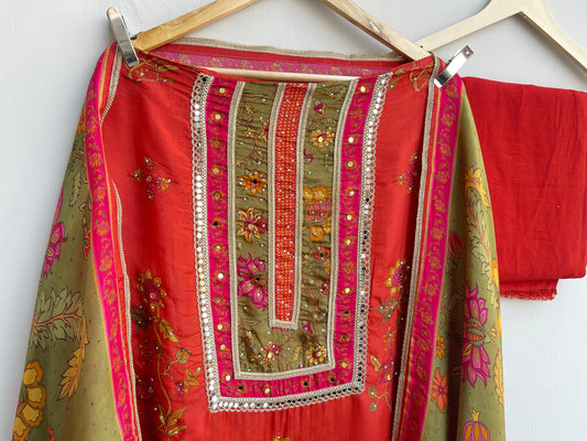 Satin crepe unstitched ladies suit Rc17934 (a)