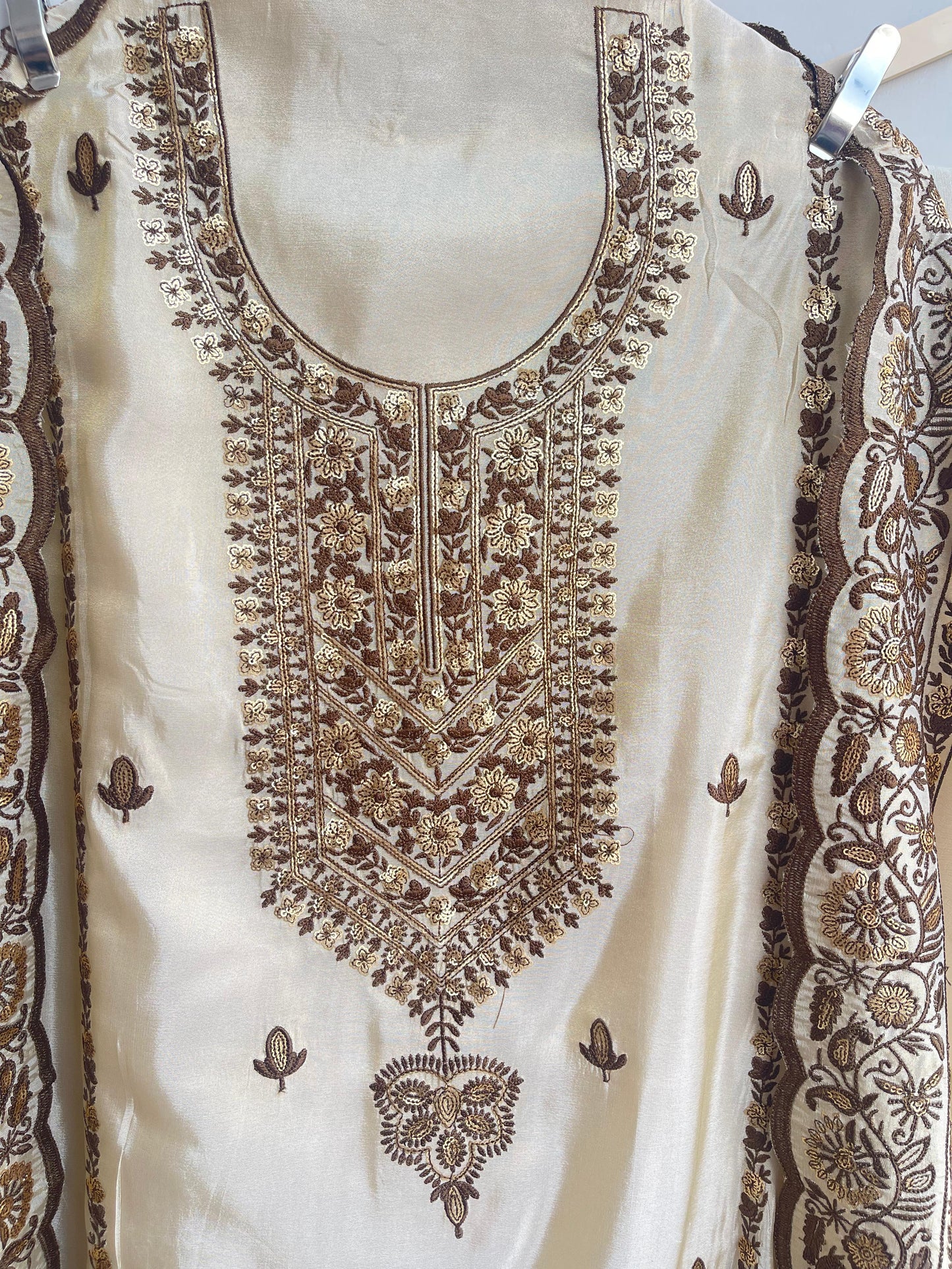 Shimmer silk unstitched ladies suit Rc17915