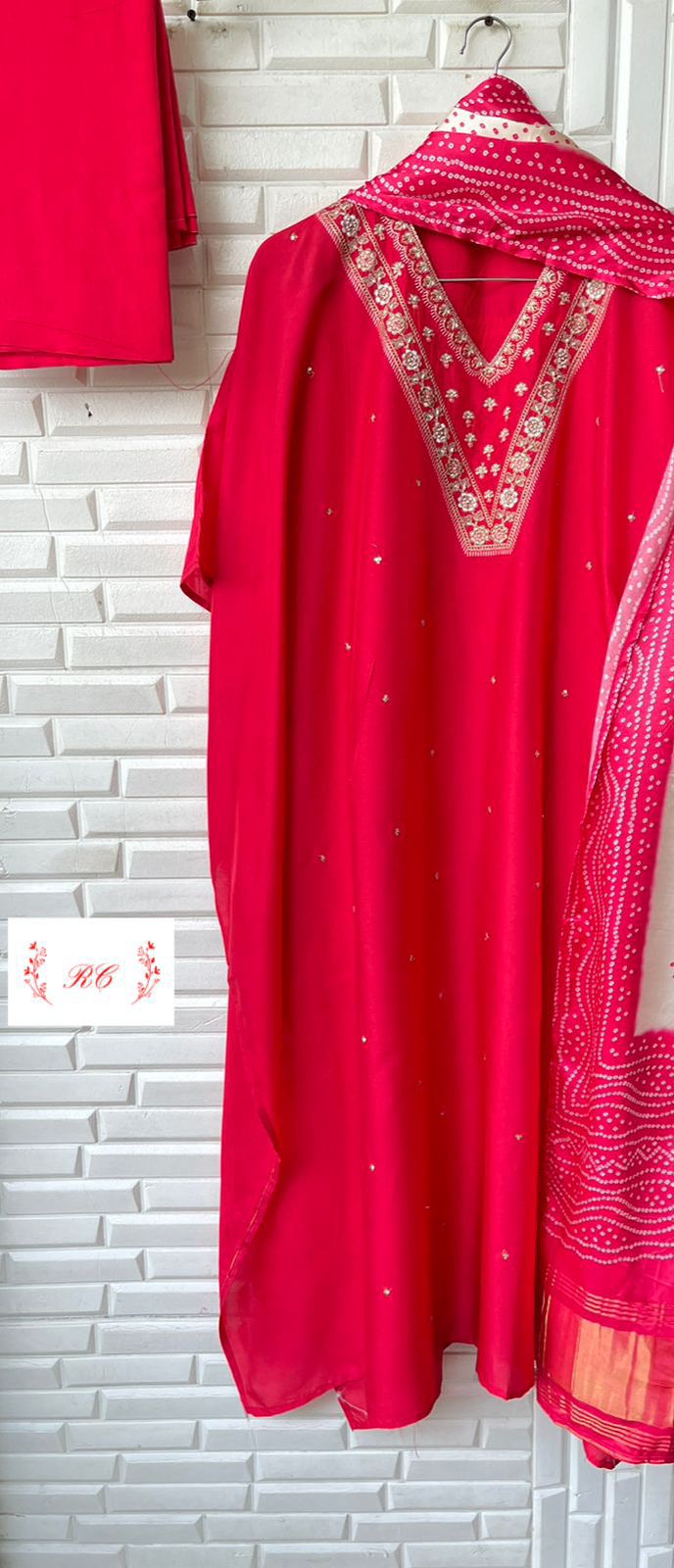 Silk unstitched ladies suit Rc15351