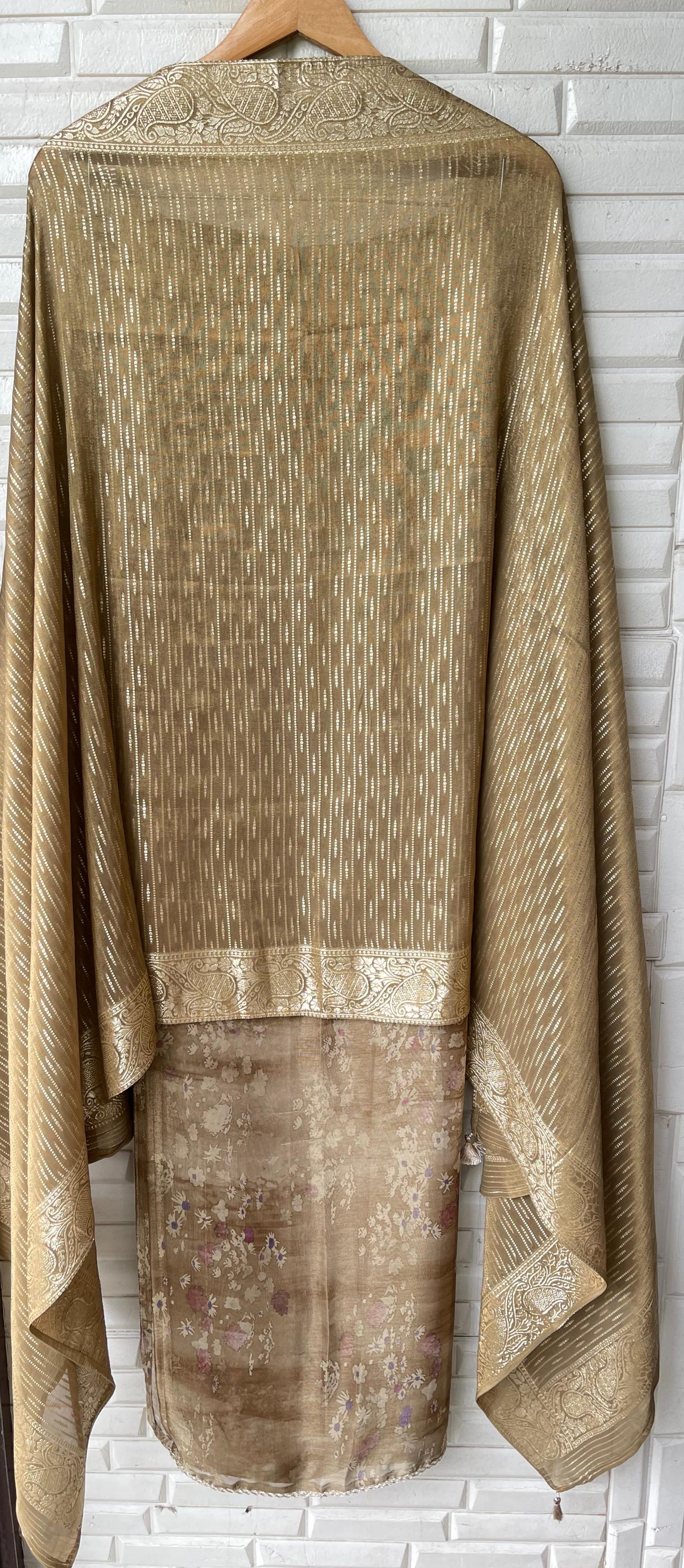 Banarasi shimmer silk unstitched ladies suit Rc17666 (a)