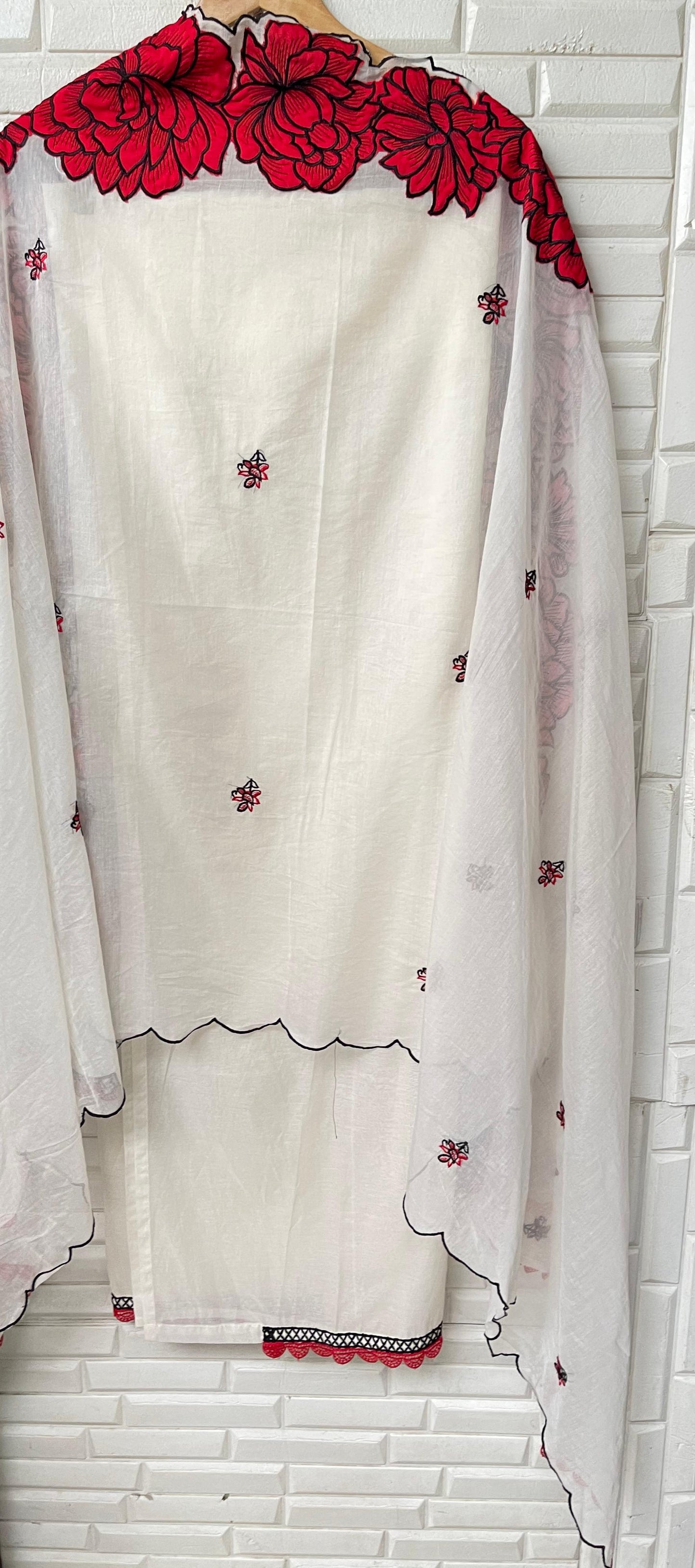 Mul chanderi unstitched ladies suit Rc17396 (a)