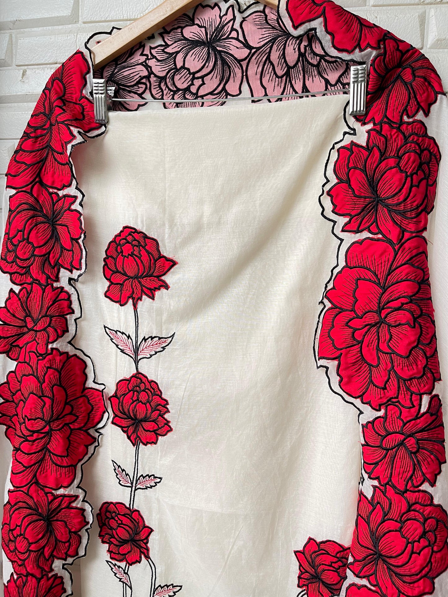 Mul chanderi unstitched ladies suit Rc17396 (a)