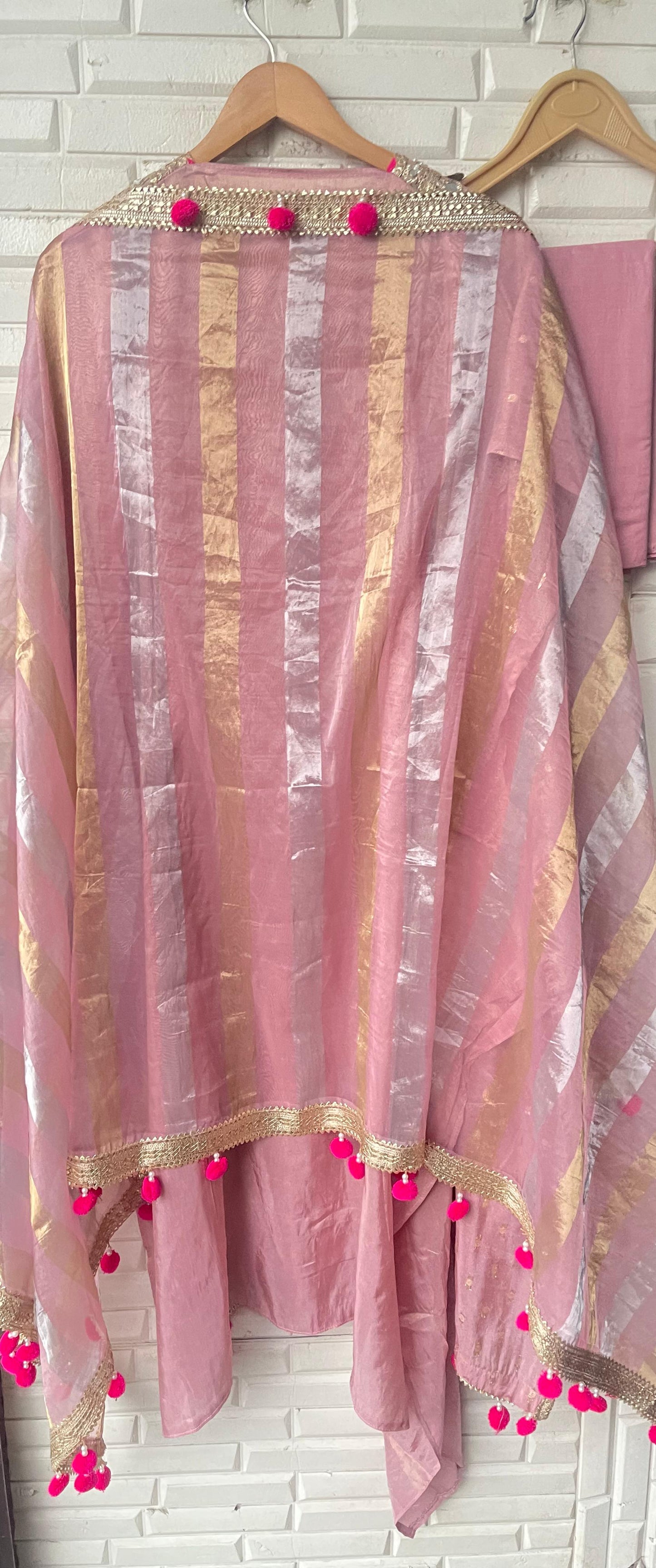 Banarasi shimmer silk unstitched ladies suit Rc17842 (b)