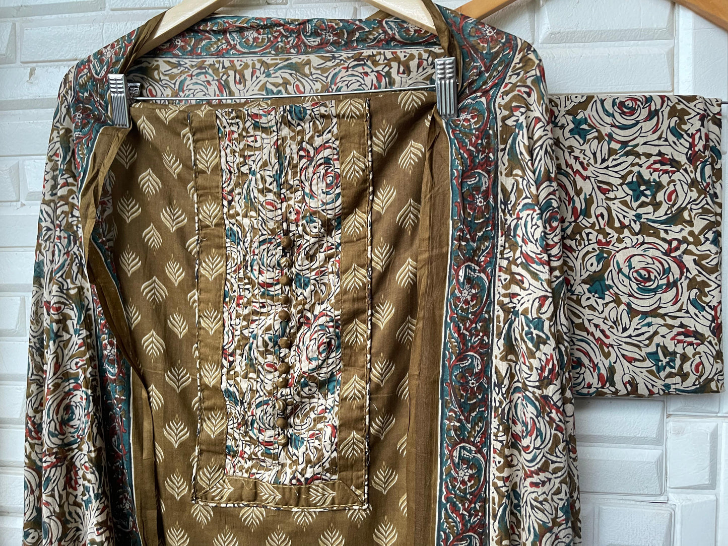 Cotton Unstitched Ladies Suit Rc17394(b)