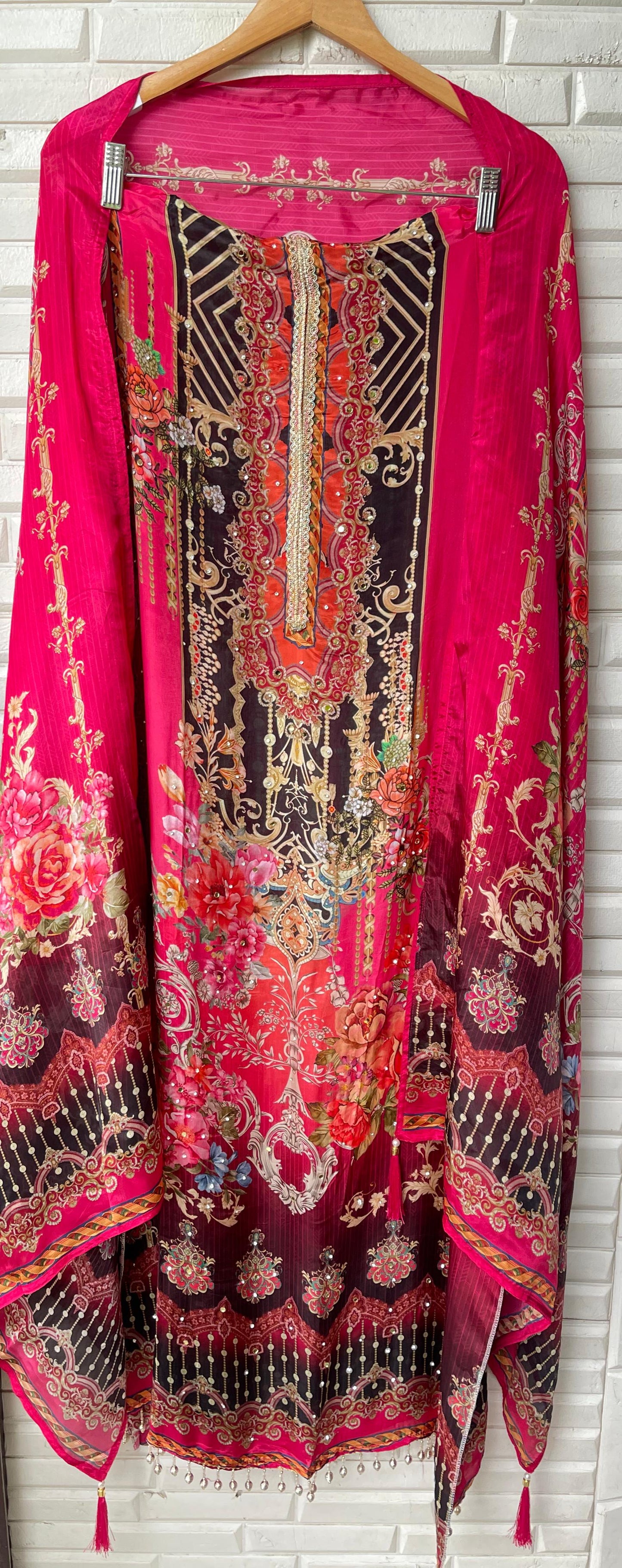 Muslin crepe unstitched ladies suit Rc17487