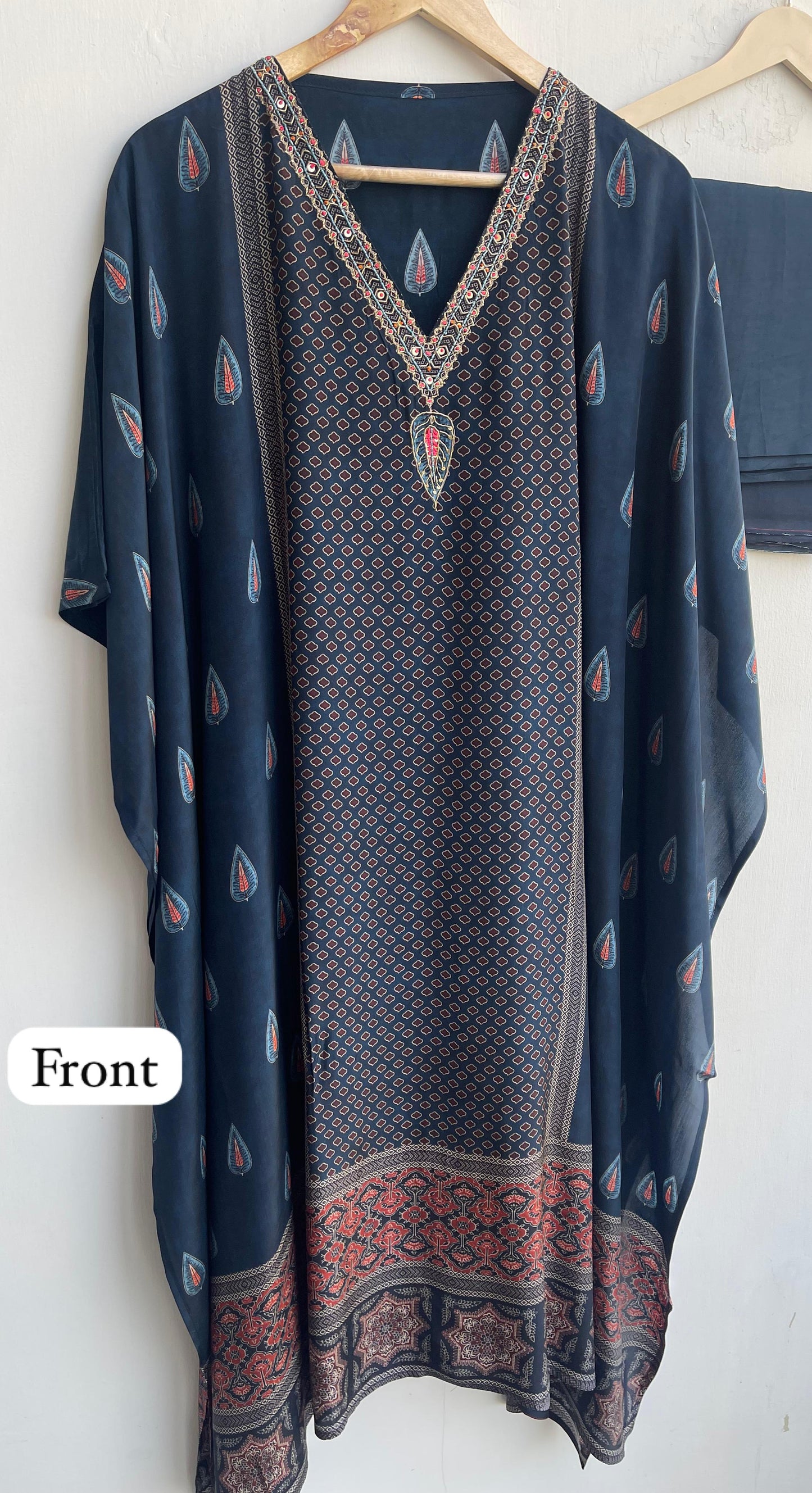 Pure crepe satin unstitched ladies suit Rc17867